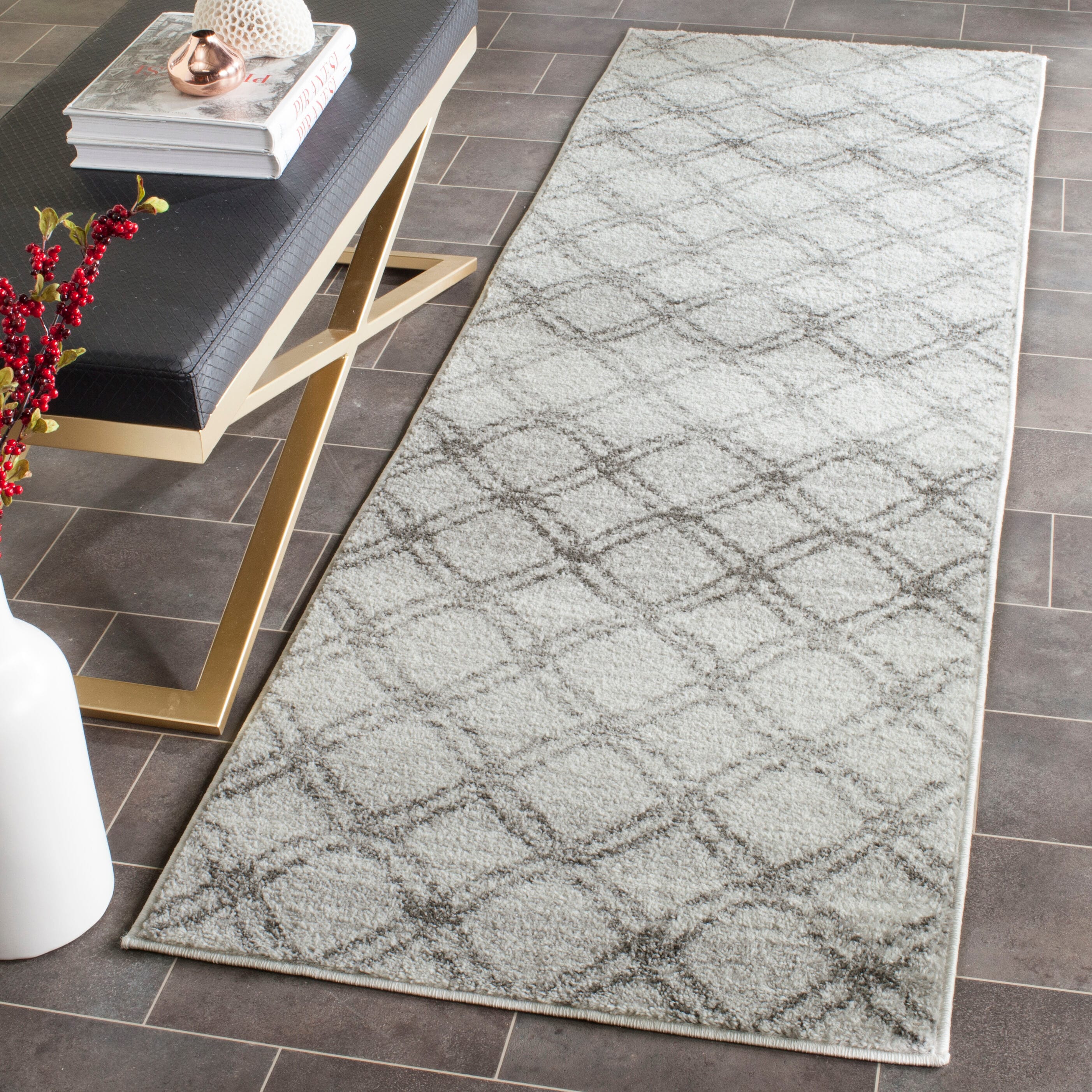 Safavieh ADR105P-28 Adirondack Fresco 3 x 8 (ft) Loomed Polypropylene Silver/Charcoal Rectangular Indoor Trellis Lodge Runner rug