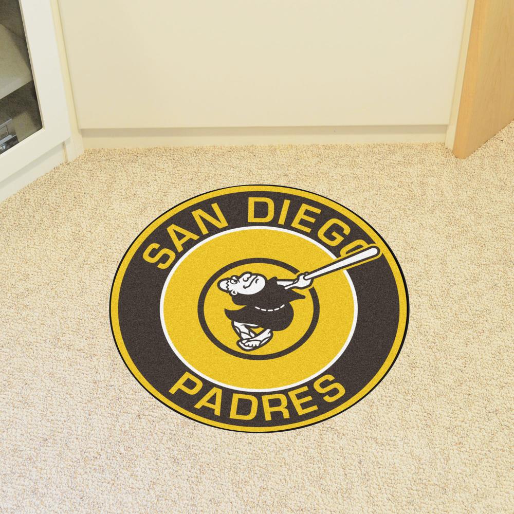 San Diego Padres on X: Dads when the lawn's mowed, gutters are