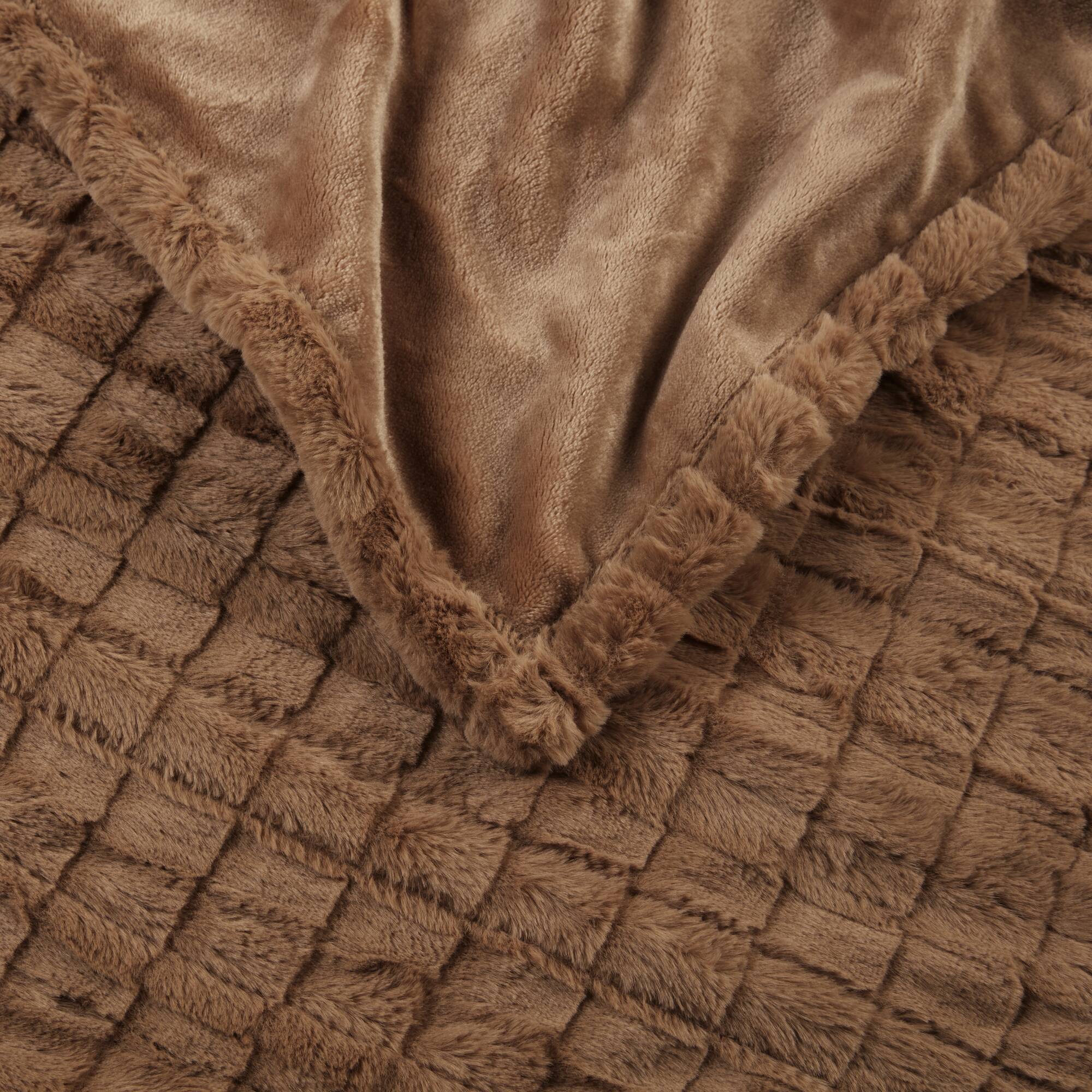 Beautyrest BR54-4699 Blankets-And-Throws - View #2