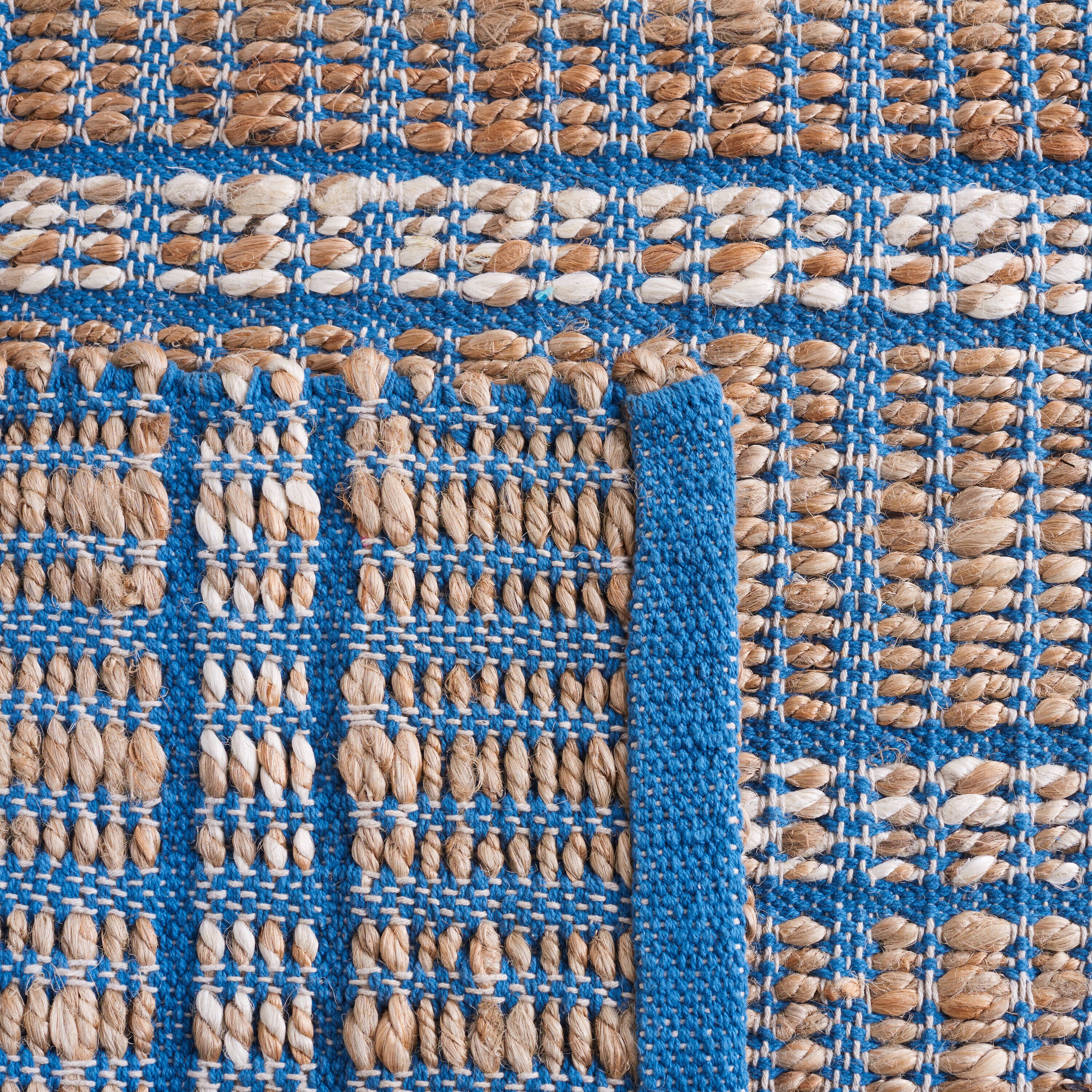 Safavieh NFB656M-4 rugs - View #3