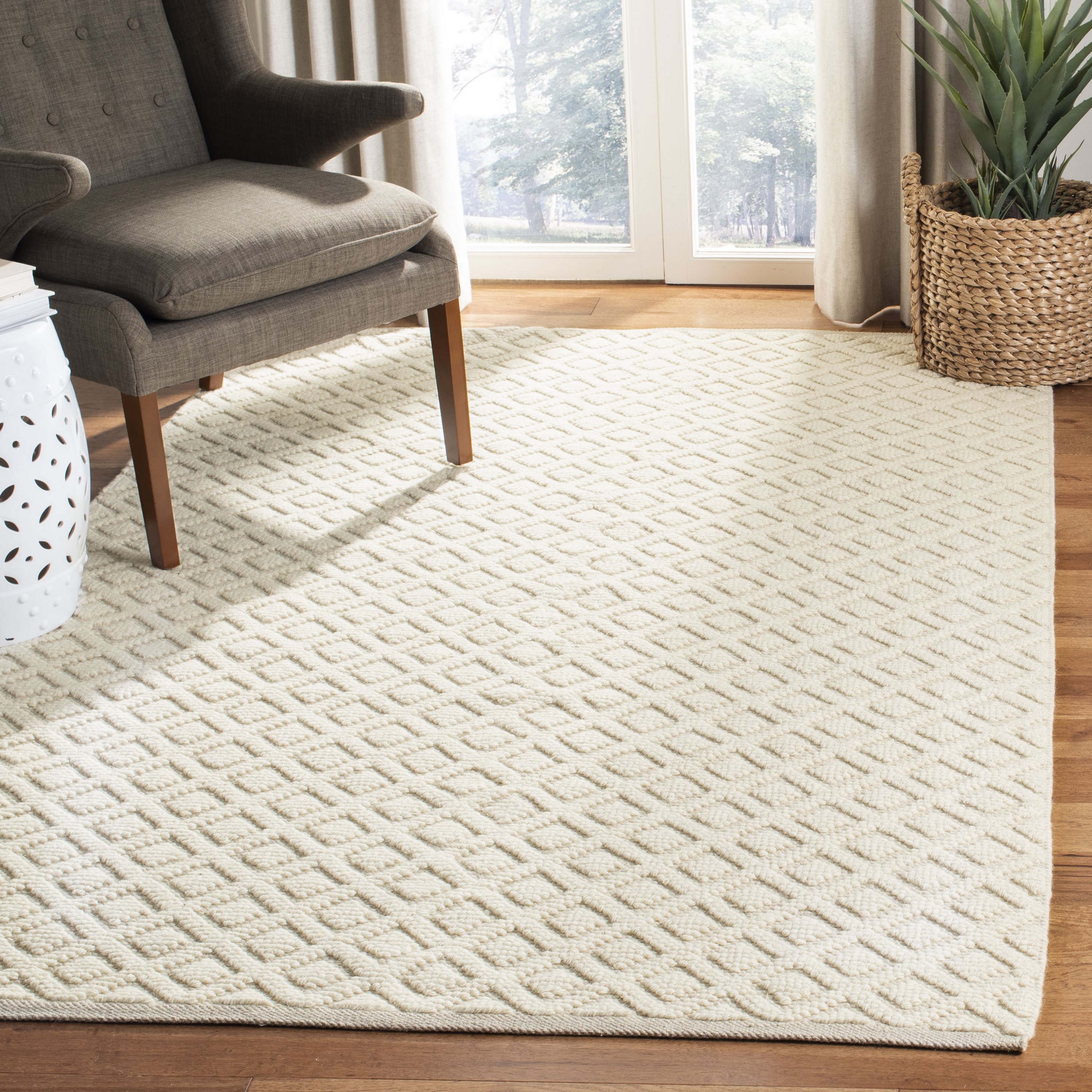Safavieh VRM304A-3 Vermont Groton 3 x 5 (ft) Wool Ivory Rectangular Indoor Trellis Throw rug