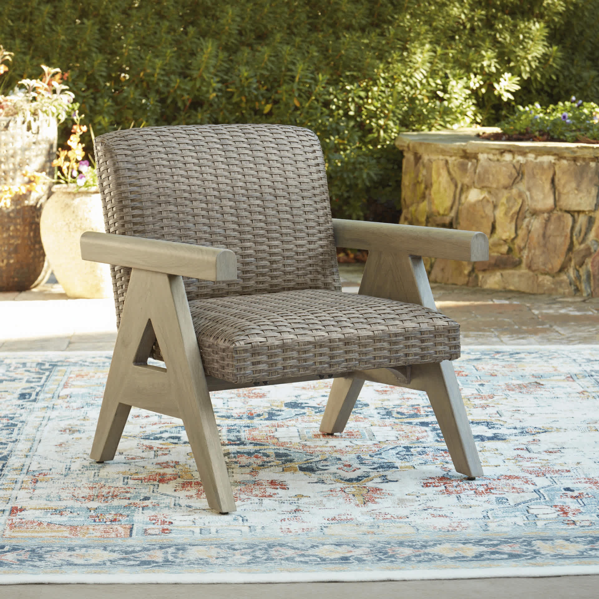Signature Design by Ashley P690-821 Patio-Chairs - View #2