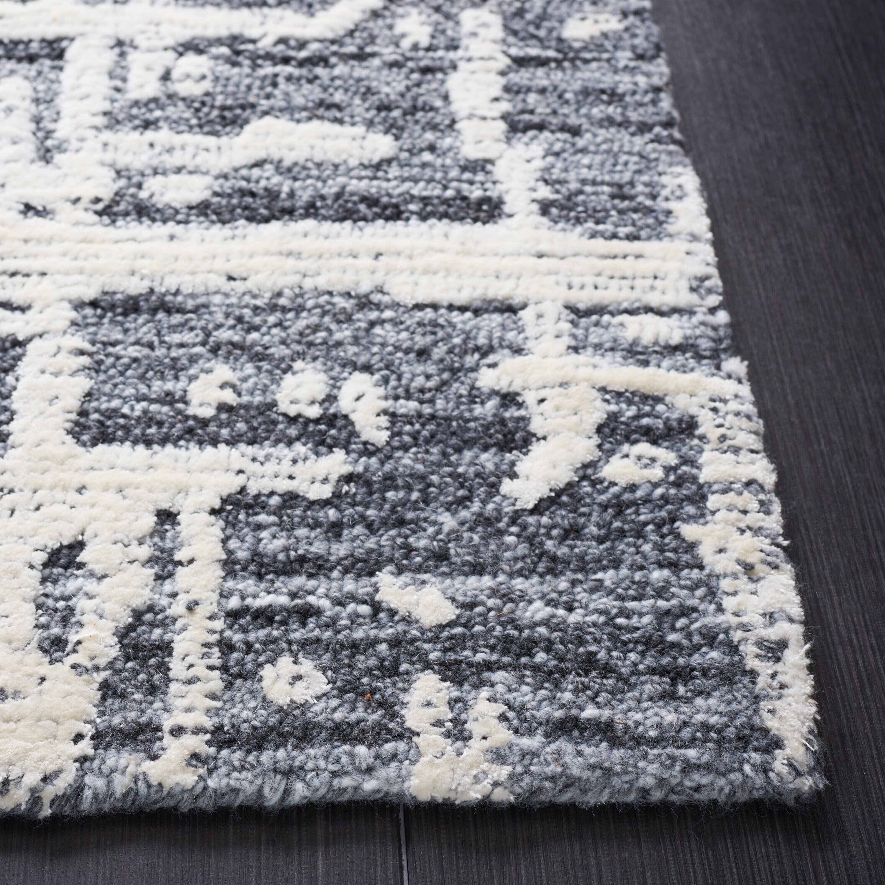 Safavieh SOH657F-5 rugs - View #6