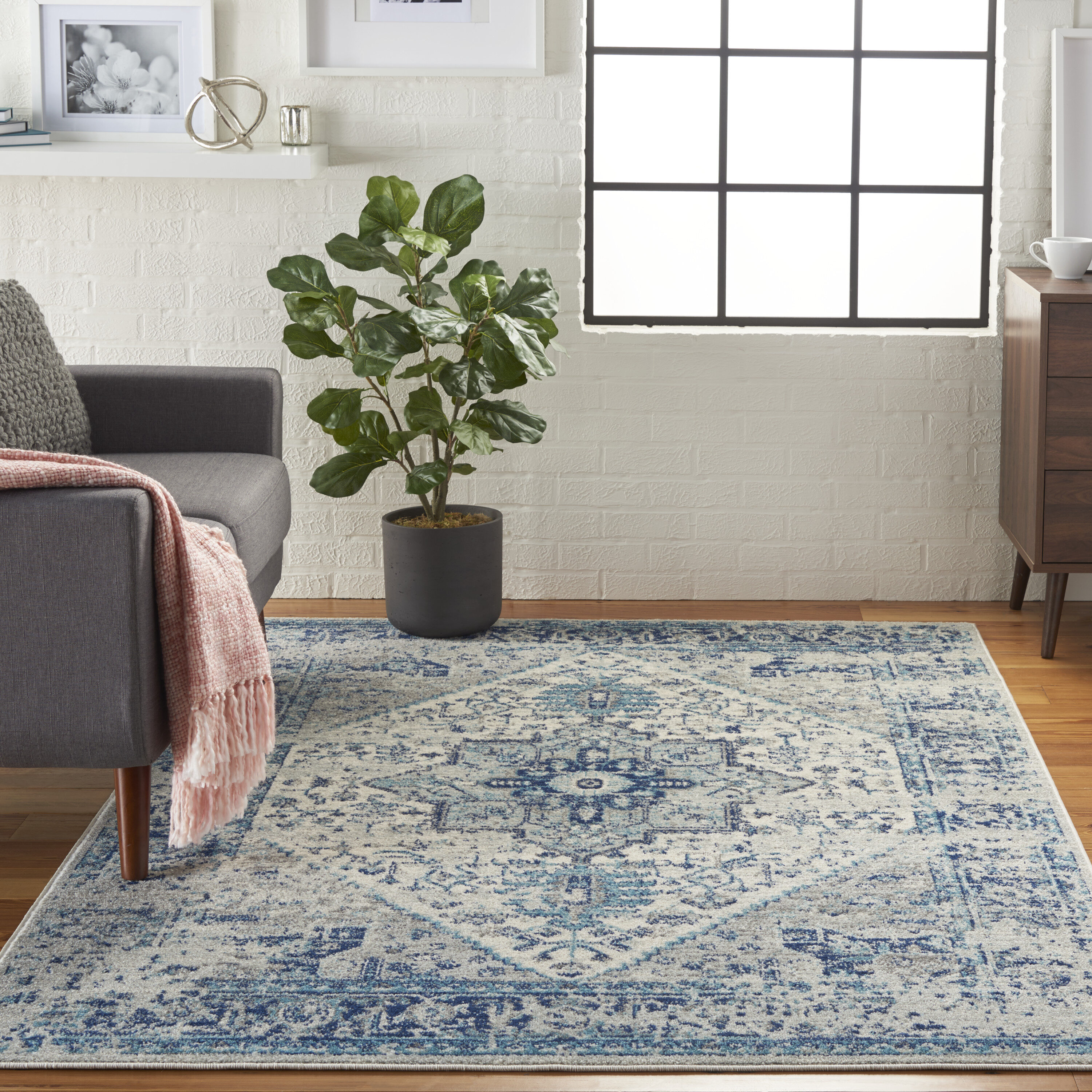 Nourison 99446485557 Tranquil 4 x 6 (ft) Loomed Polypropylene Ivory/Light Blue Rectangular Indoor Abstract Farmhouse/Cottage Area rug