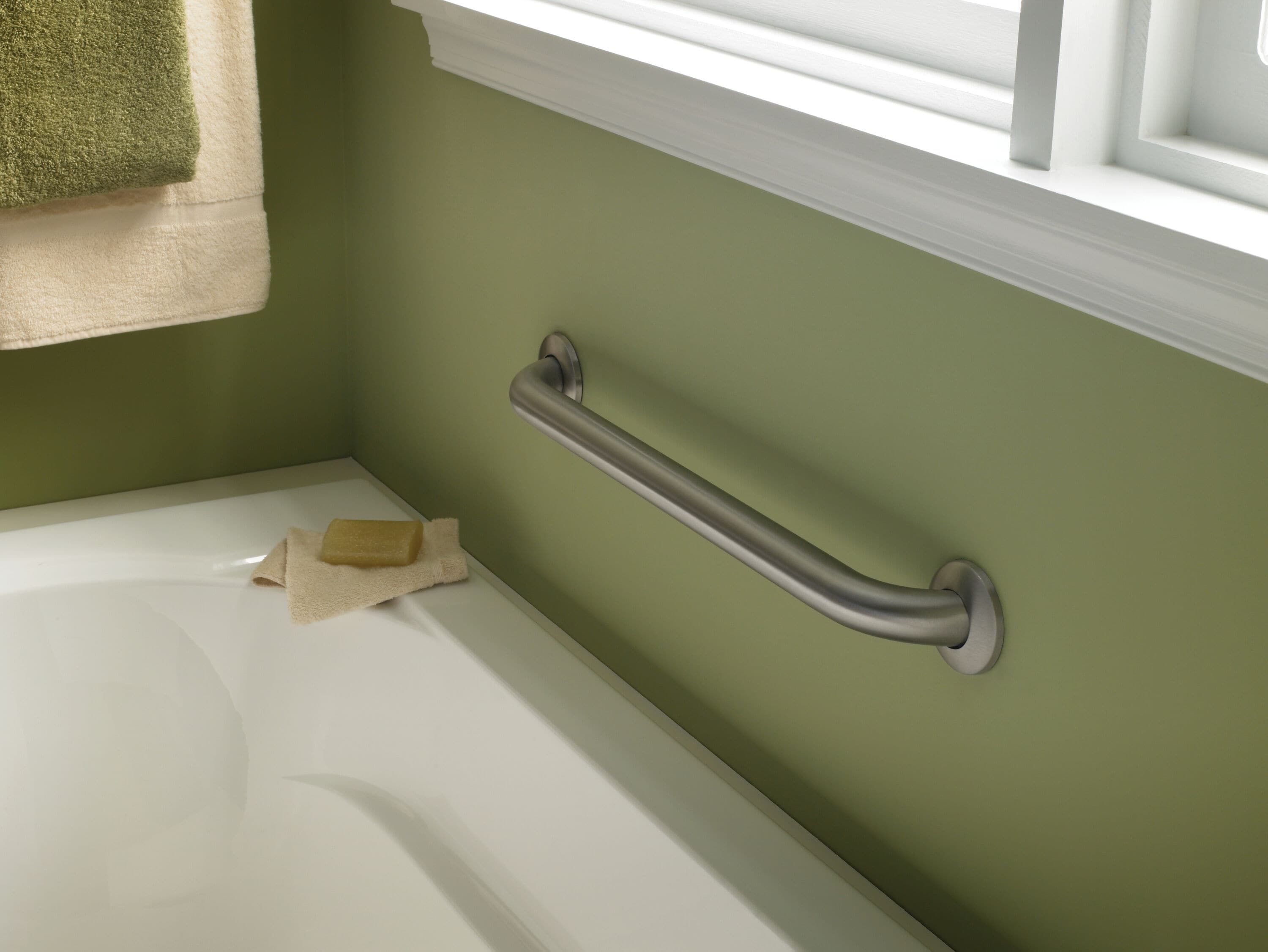 Franklin Brass 5724 Grab-Bars - View #8