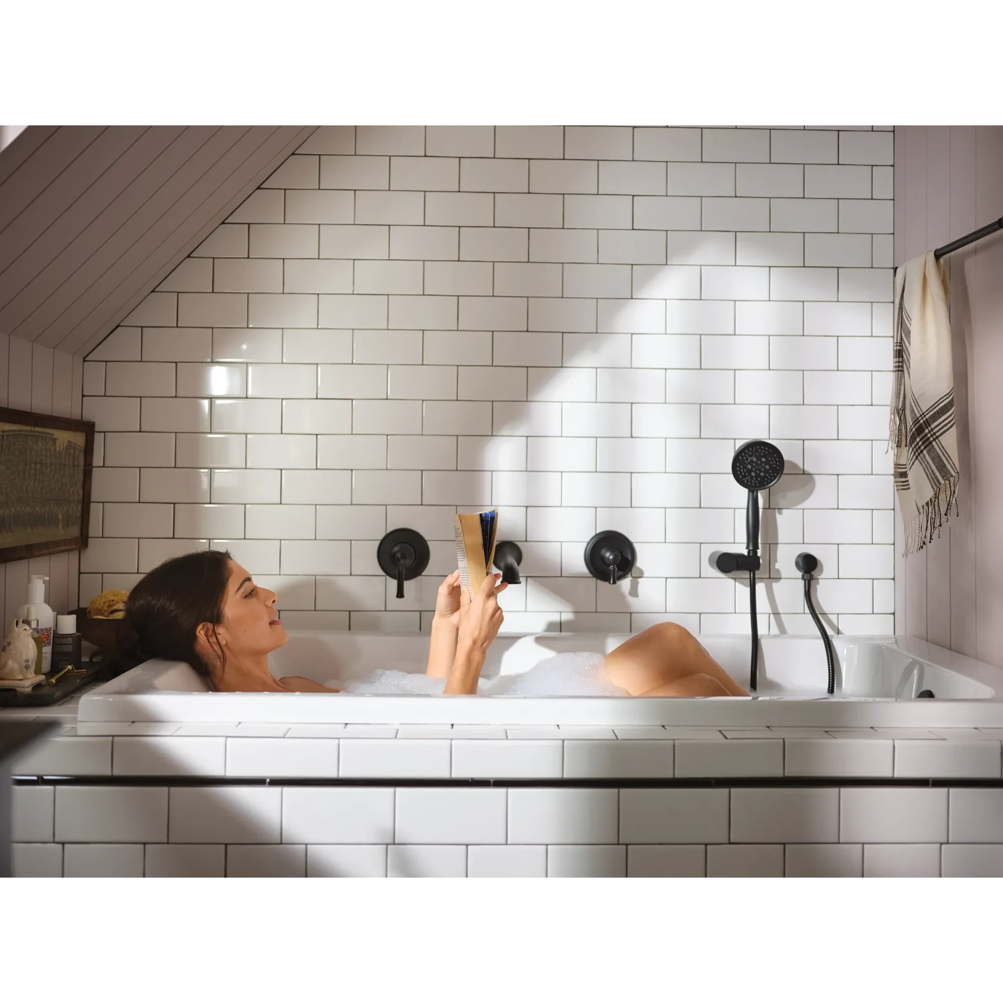 Moen WT681BL Roman-Tub-Faucets - View #9