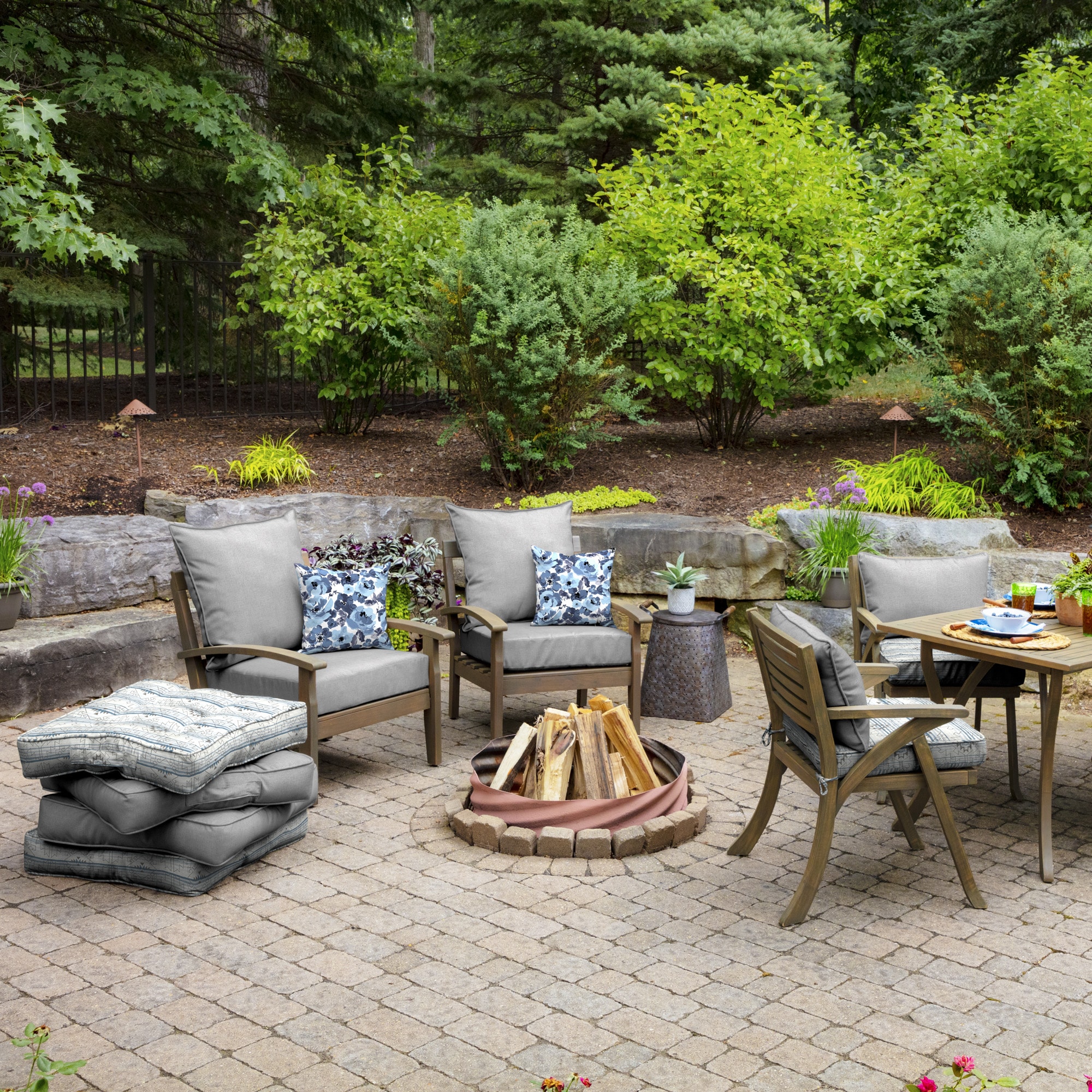 ARDEN ZQ0Q554B-D9Z2 Outdoor-Accent-Pillows - View #8