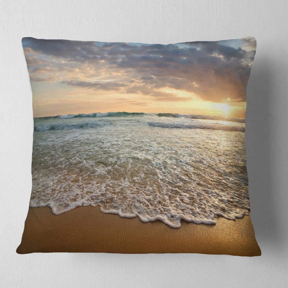 Designart CU10728-16-16 16-in x 16-in Blue Indoor Decorative Pillow