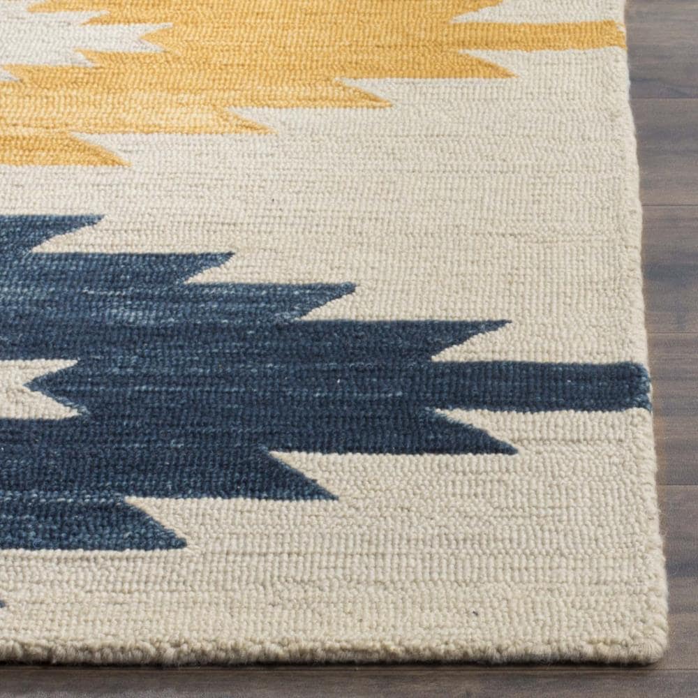 Safavieh APN704A-4 rugs - View #3