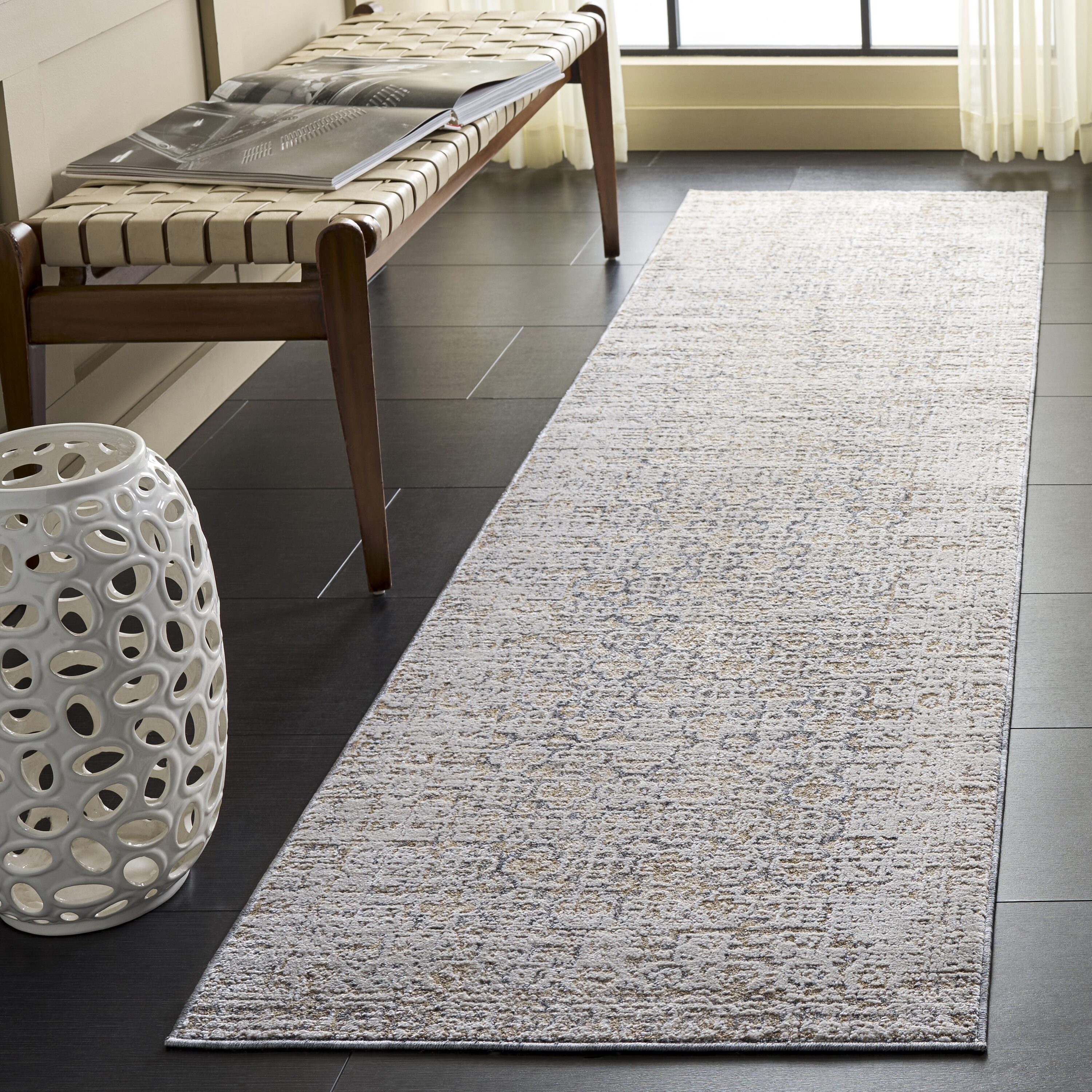 Safavieh ROM300F-28 rugs - View #2