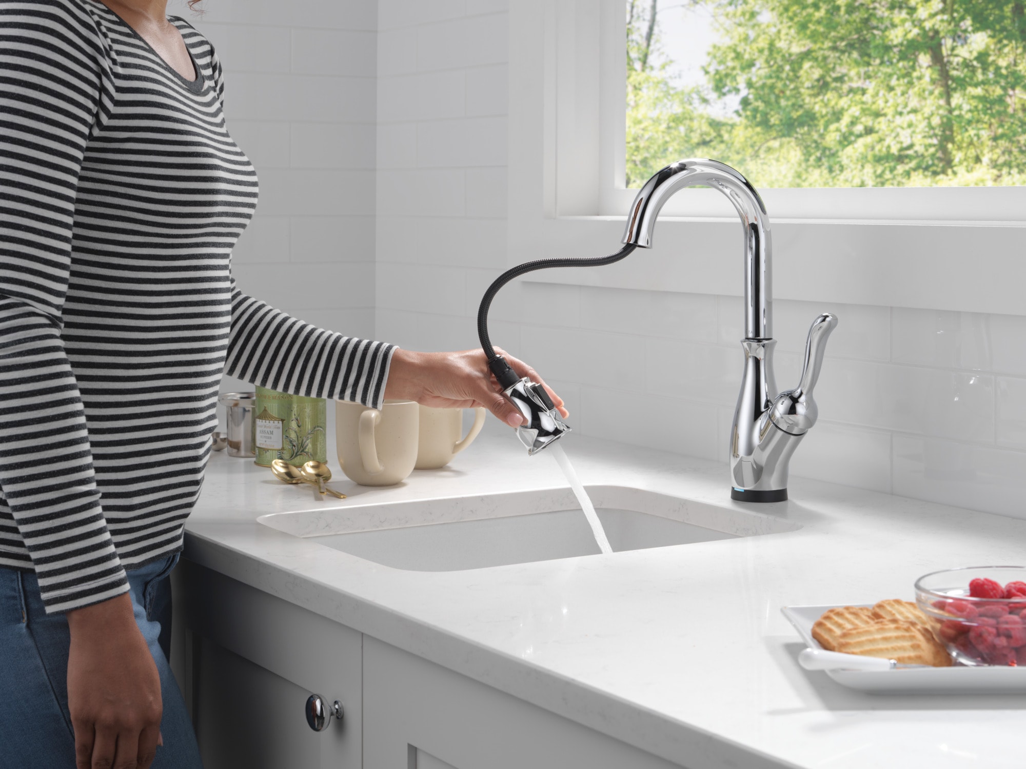 Delta 9678TL-DST Kitchen-Faucets - View #10
