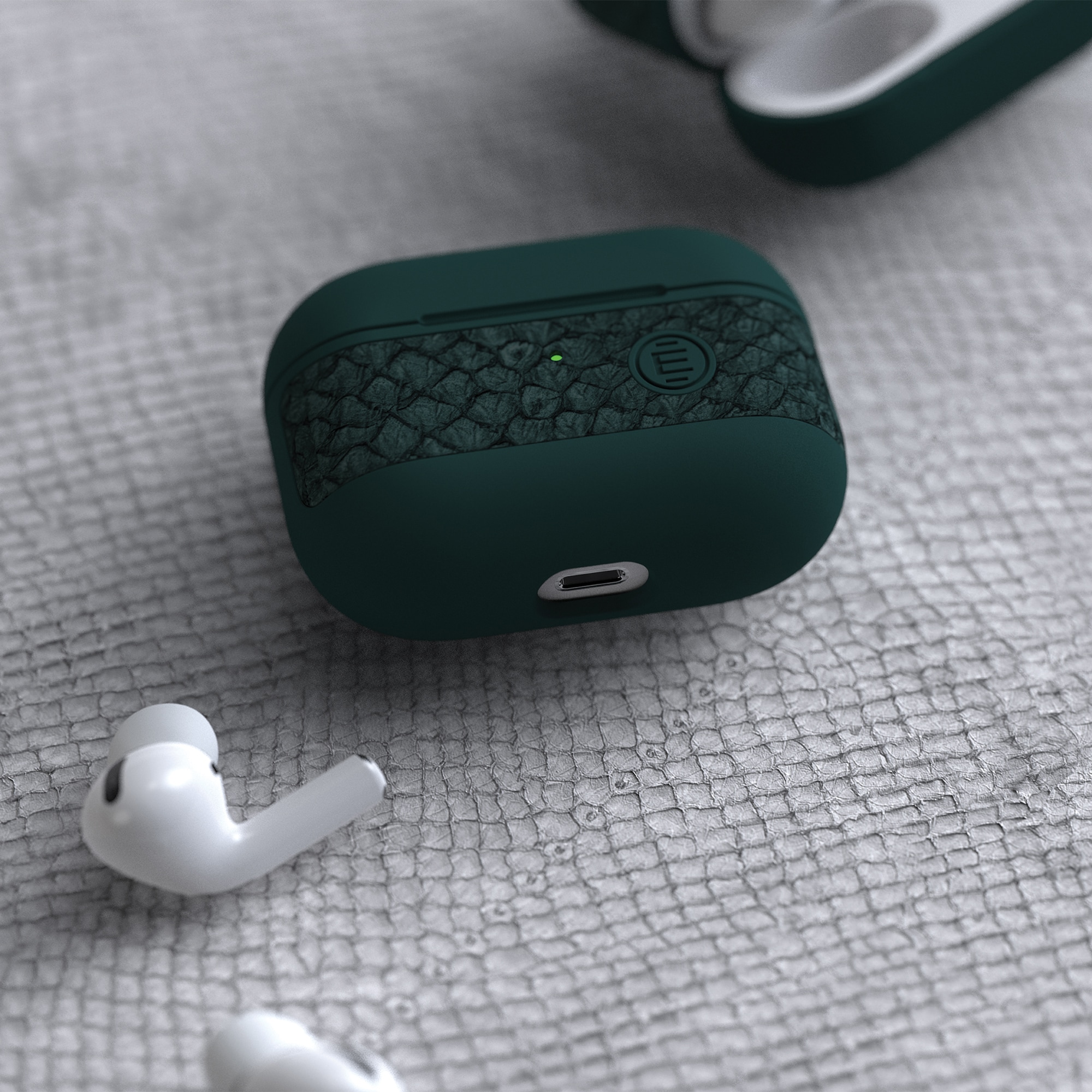 Cygnett discount airpods case