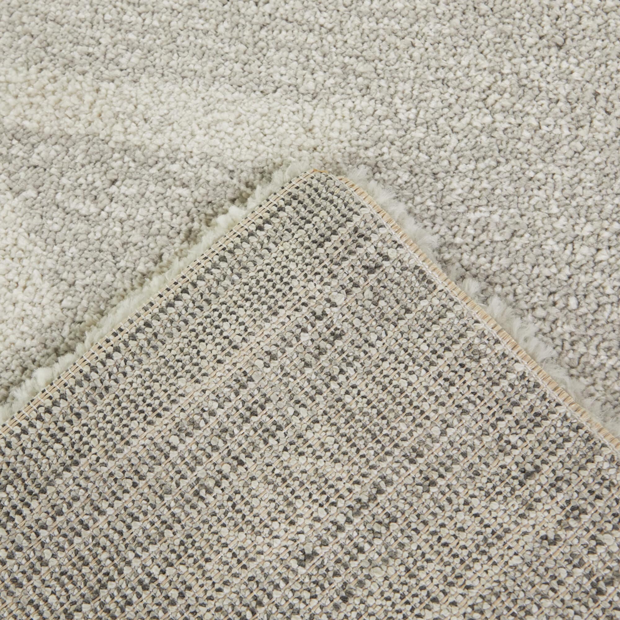 Gray Geometric Synthetic Rectangular Area Rug 5'3" x 7'