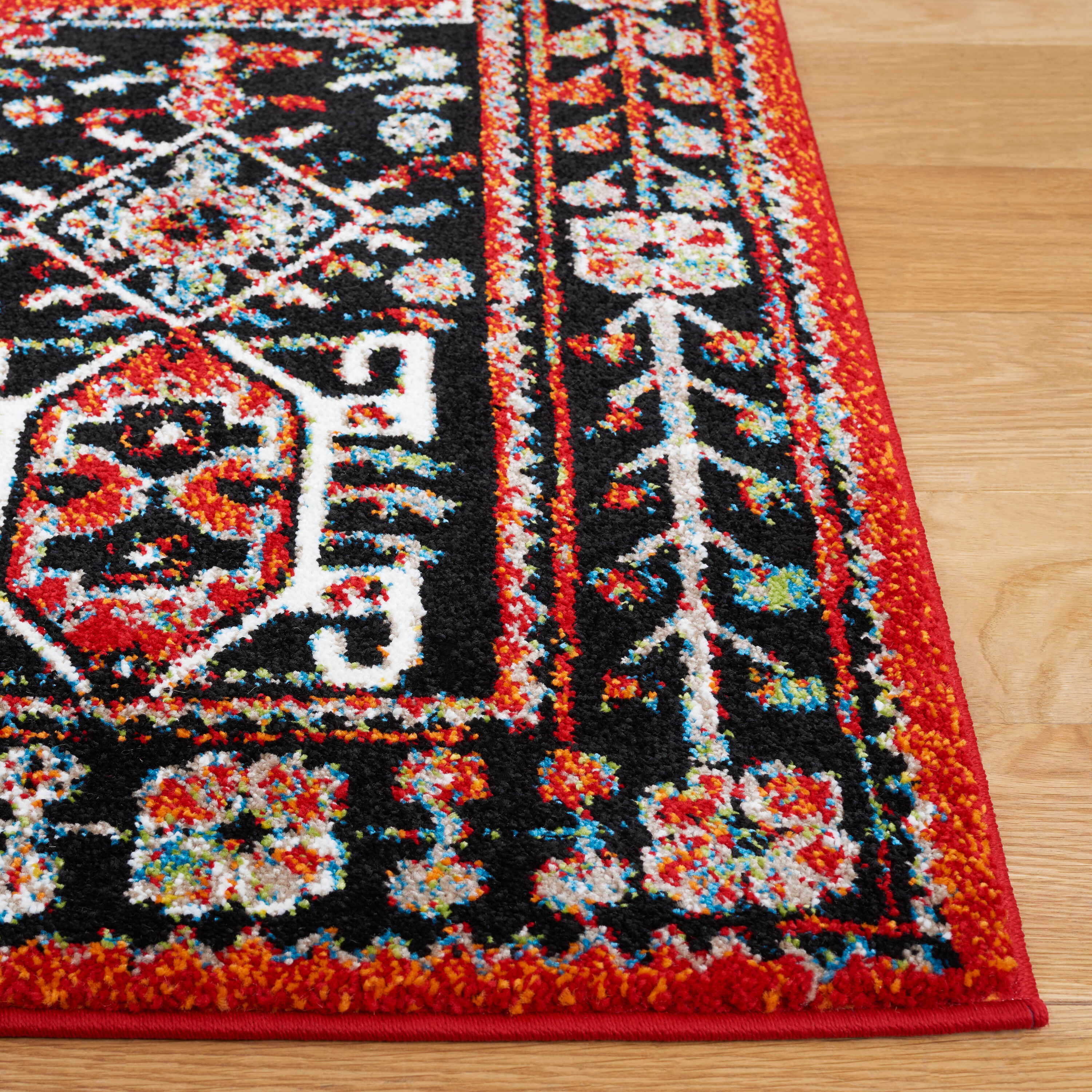 Safavieh VTH230P-7SQ rugs - View #2