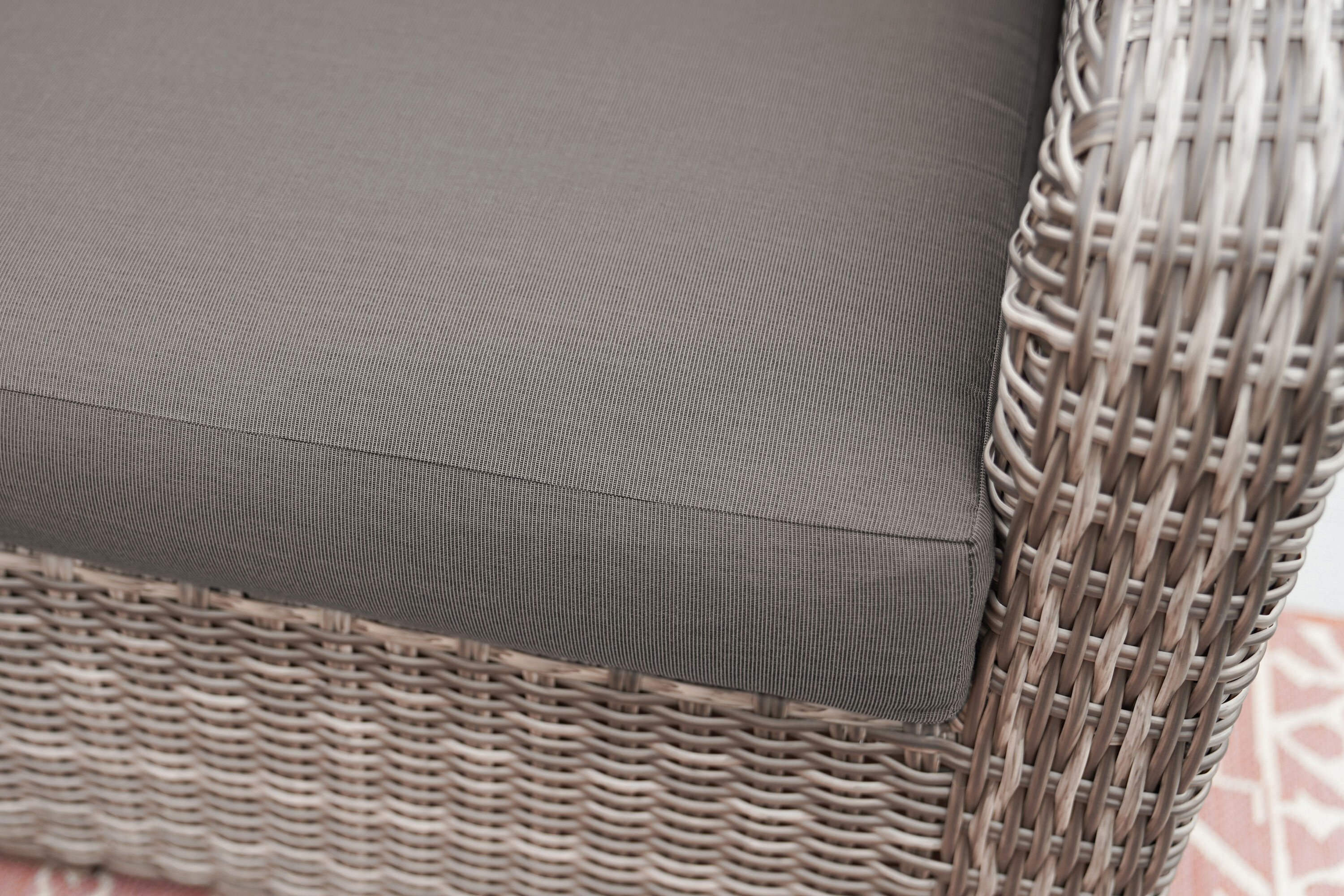 Leisure Made 299231-GRY Patio-Sofas-Daybeds - View #2