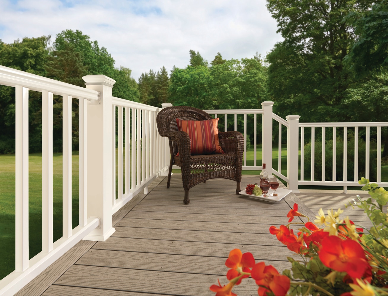 TimberTech TXSS6W railings - View #6