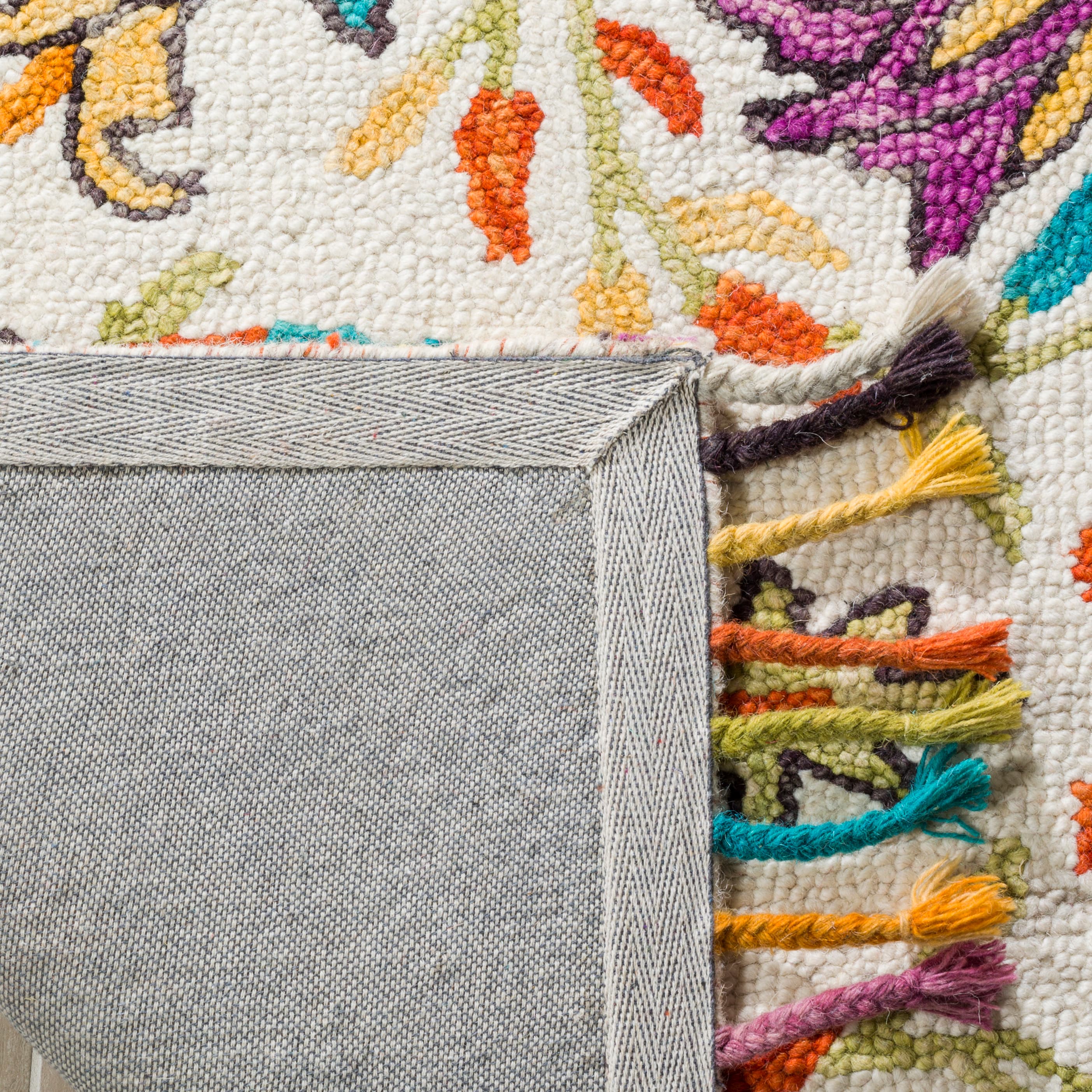 Safavieh APN115A-3 rugs - View #3