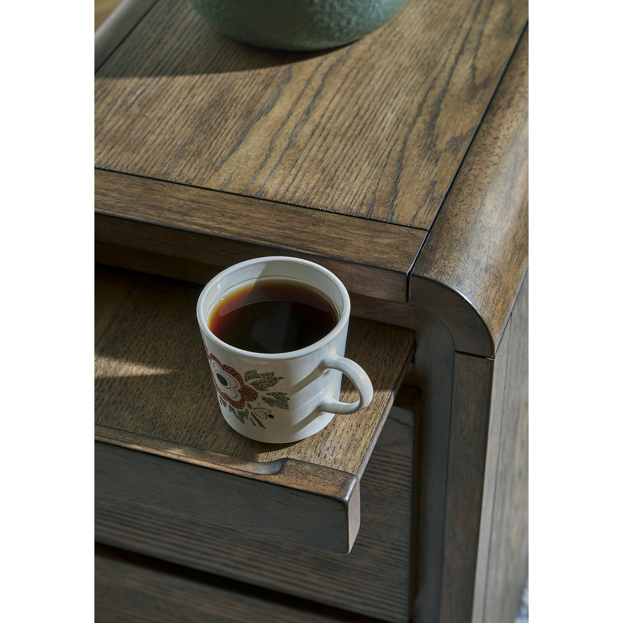 Signature Design by Ashley A4000636 End-Tables - View #7