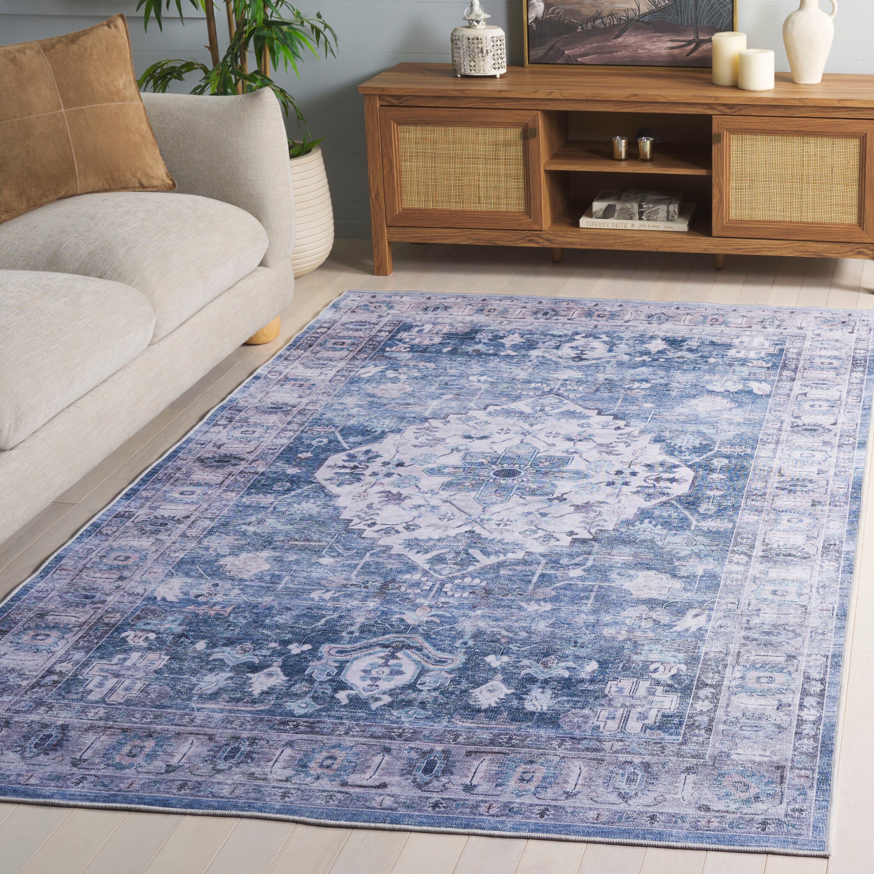 Tucson 231M Blue/Grey 4ft x 6ft Traditional Rug