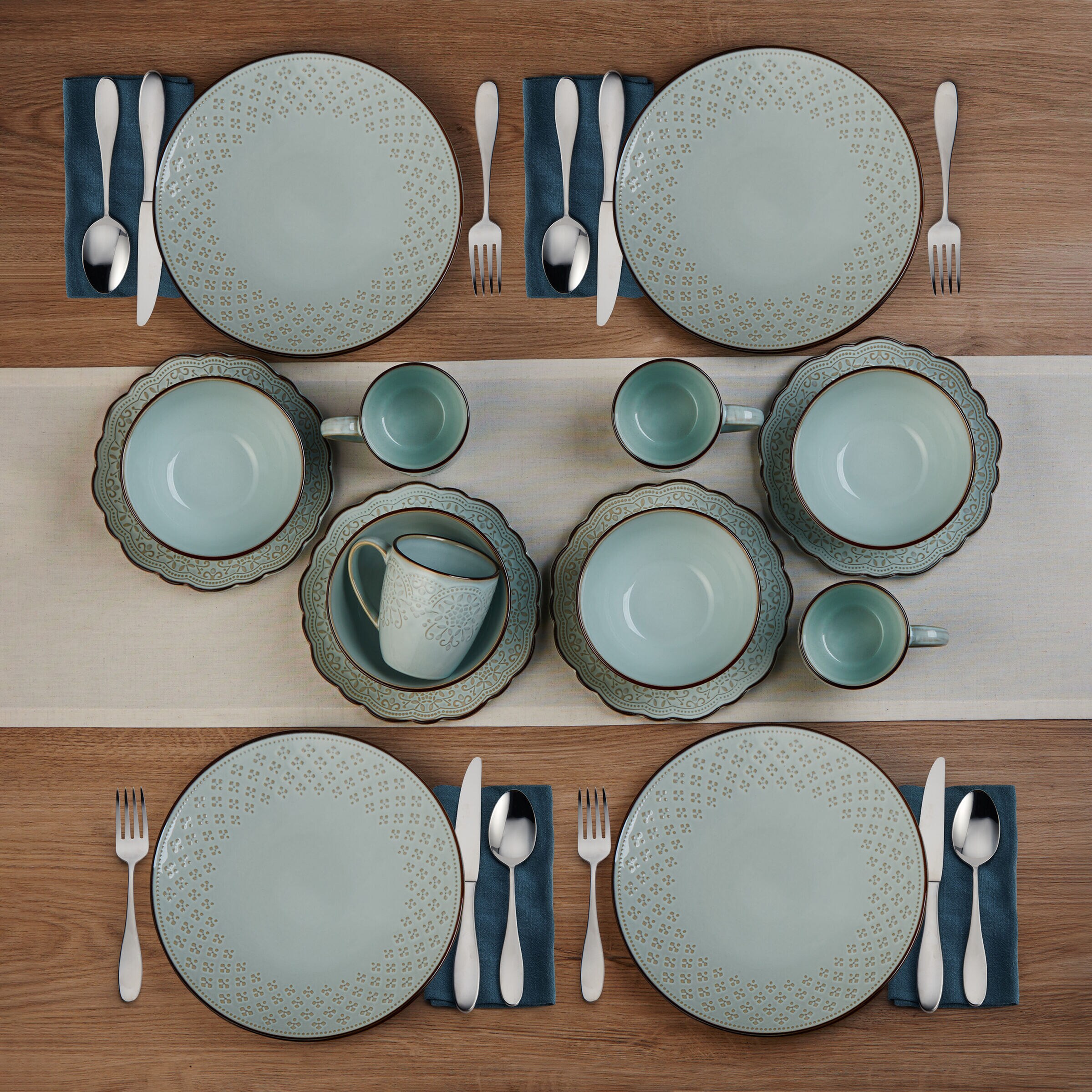 Pfaltzgraff White Stoneware Dinnerware in the Dinnerware