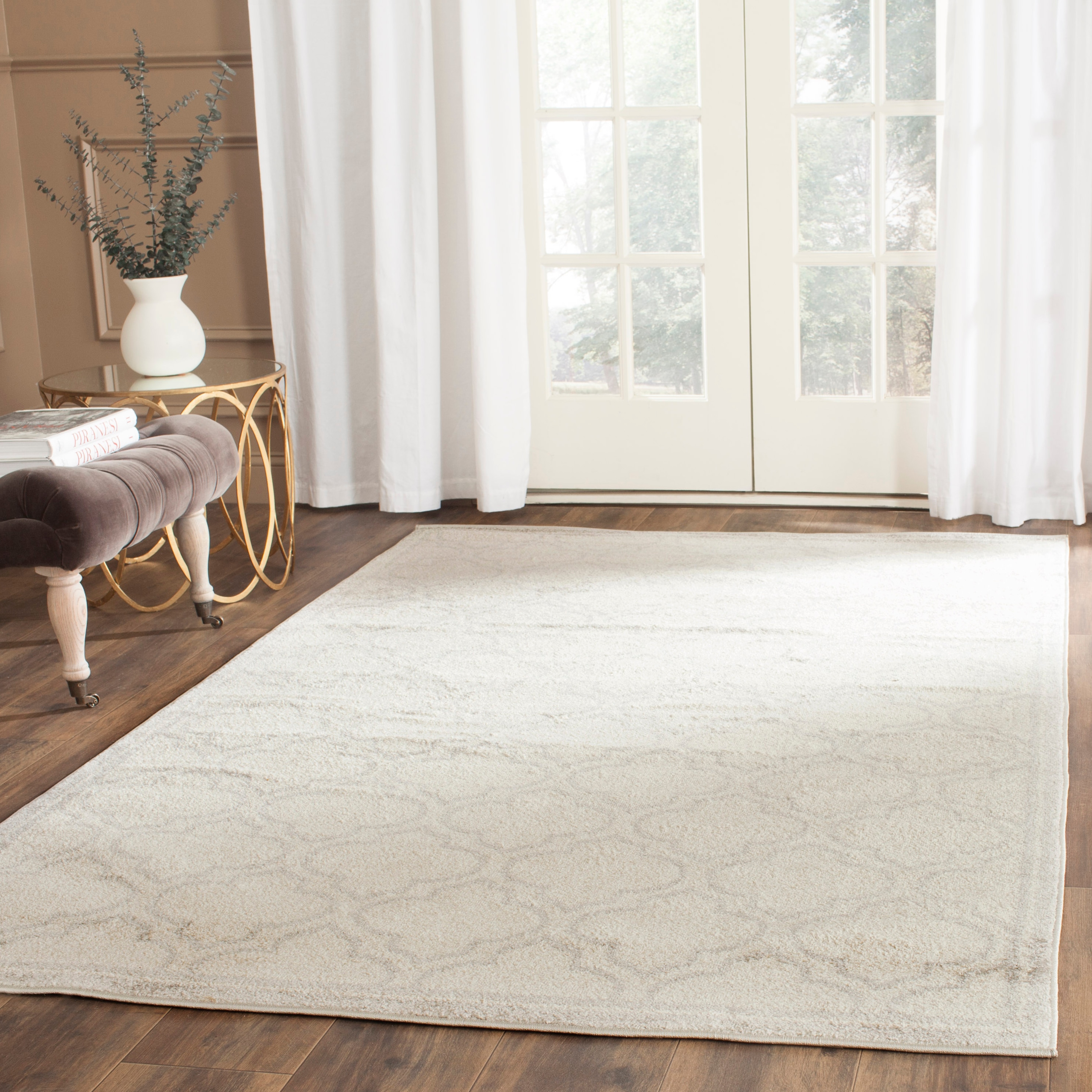 Safavieh AMT412E-6 Amherst Moroccan 6 x 9 (ft) Loomed Synthetic Ivory/Light Gray Rectangular Indoor/Outdoor Trellis Farmhouse/Cottage Area rug