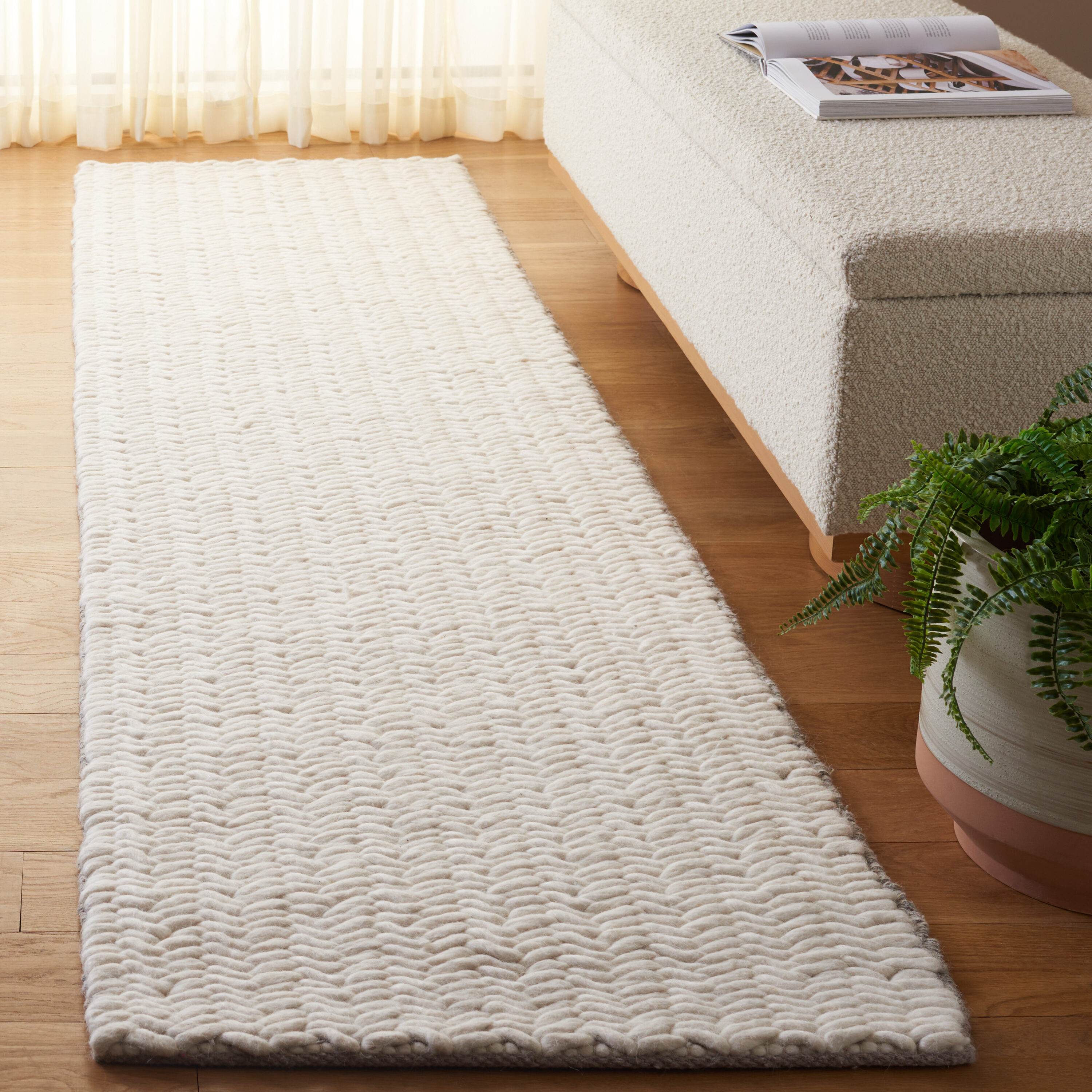  Natura 708 Ivory Solid / Tonal 2ft-3in x 8ft Runner Rug
