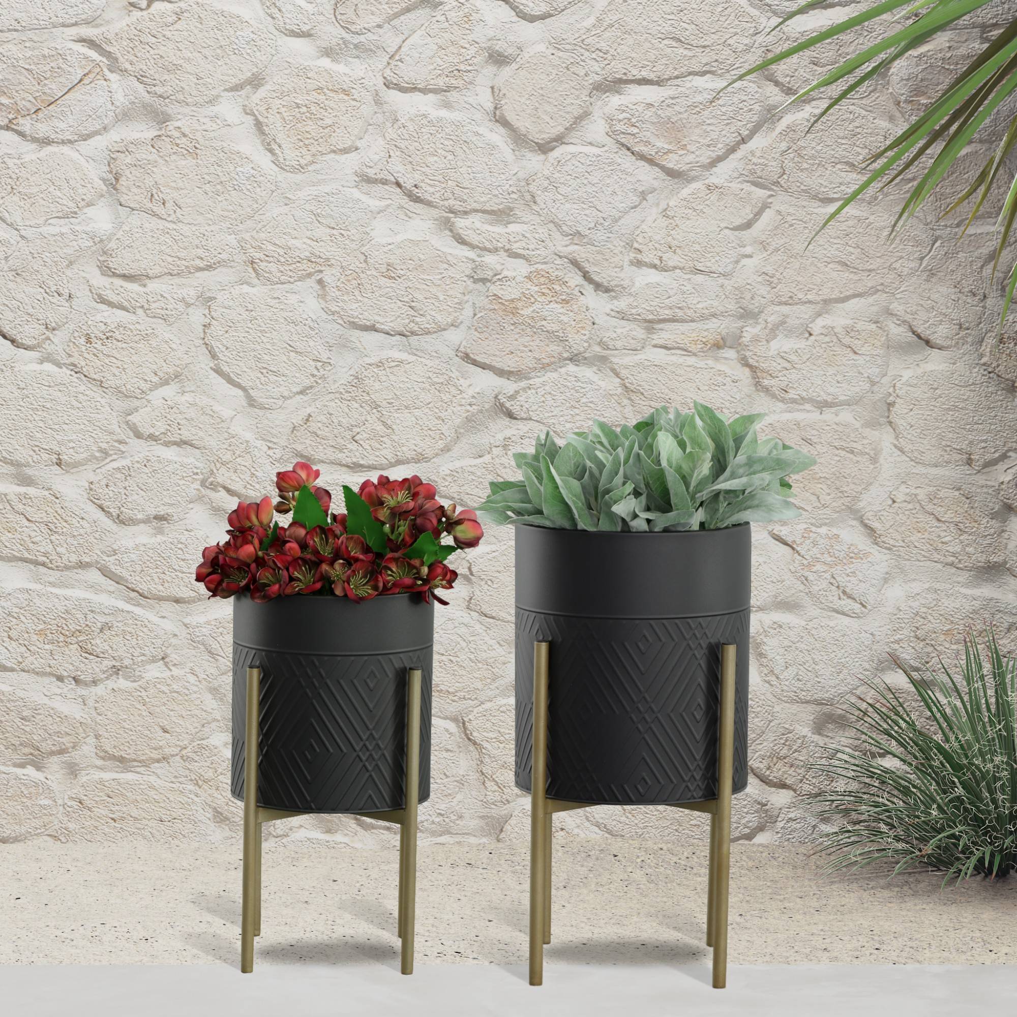 Yiekholo LL-1655AA 2 -Pack Round 14.0-Inches W Large Black Metal Indoor/Outdoor Planter with Drainage Holes with Self Watering Attached Saucer
