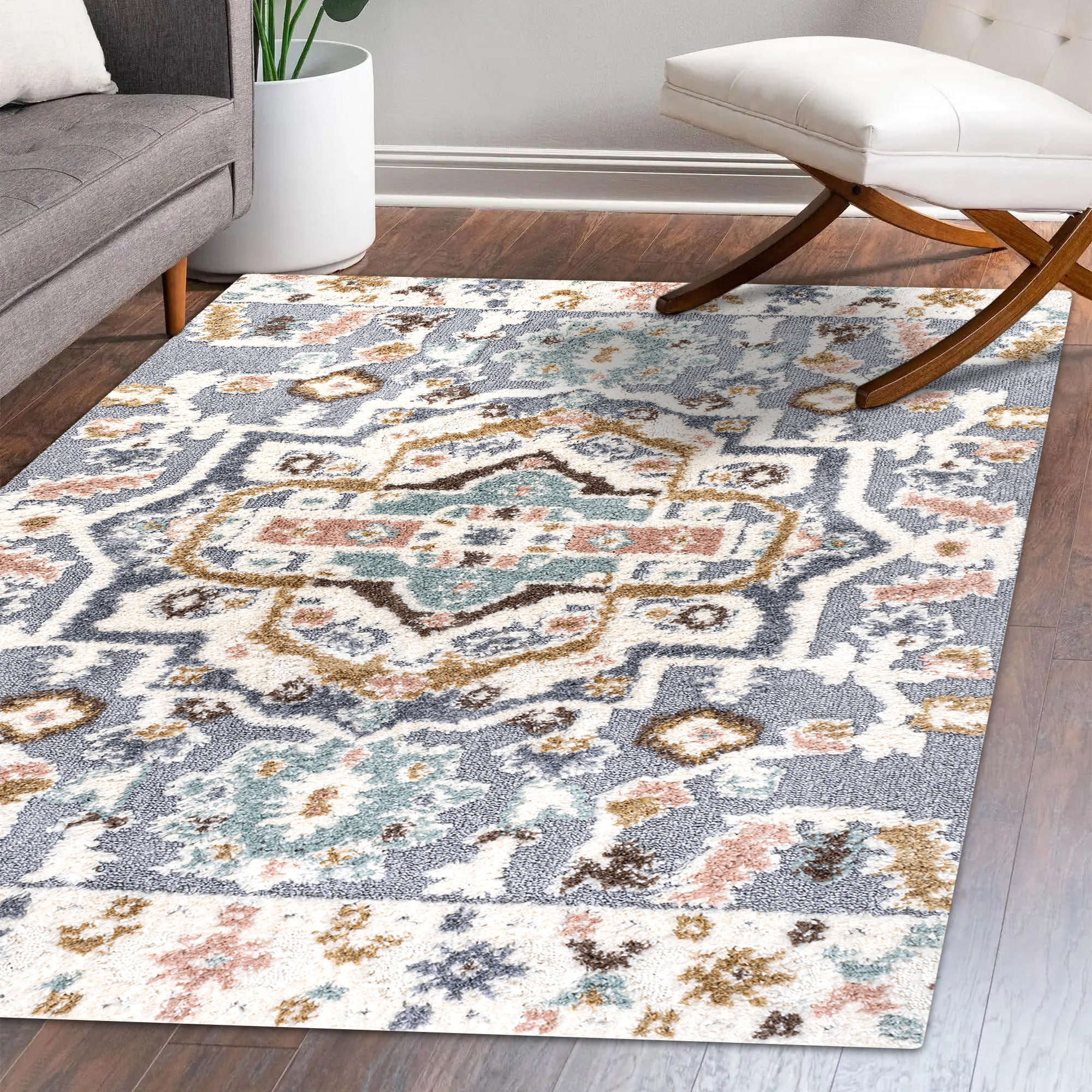 Aziza Gray and Multicolor Synthetic Medallion Area Rug