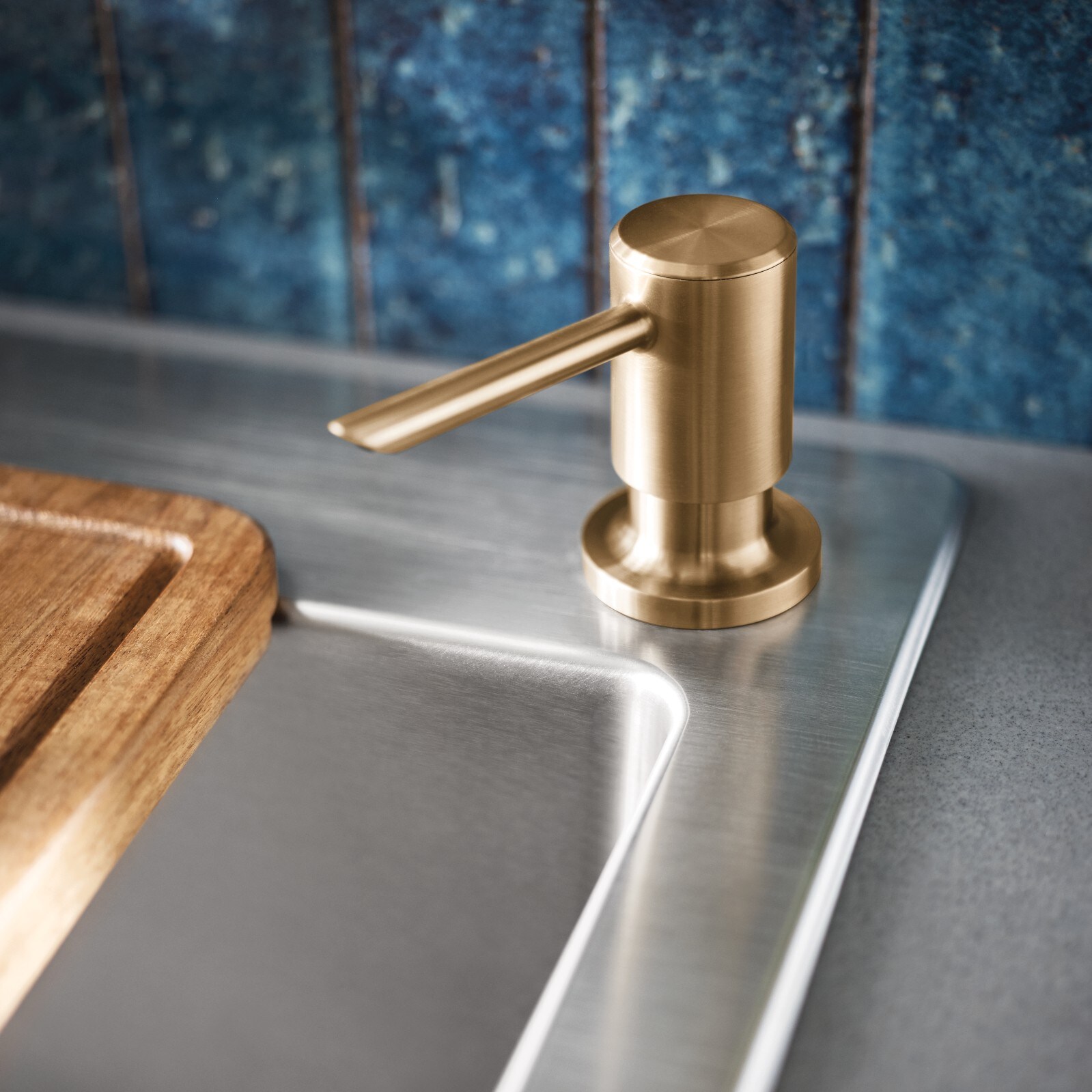 Moen 87886BZG Kitchen-Faucets - View #11