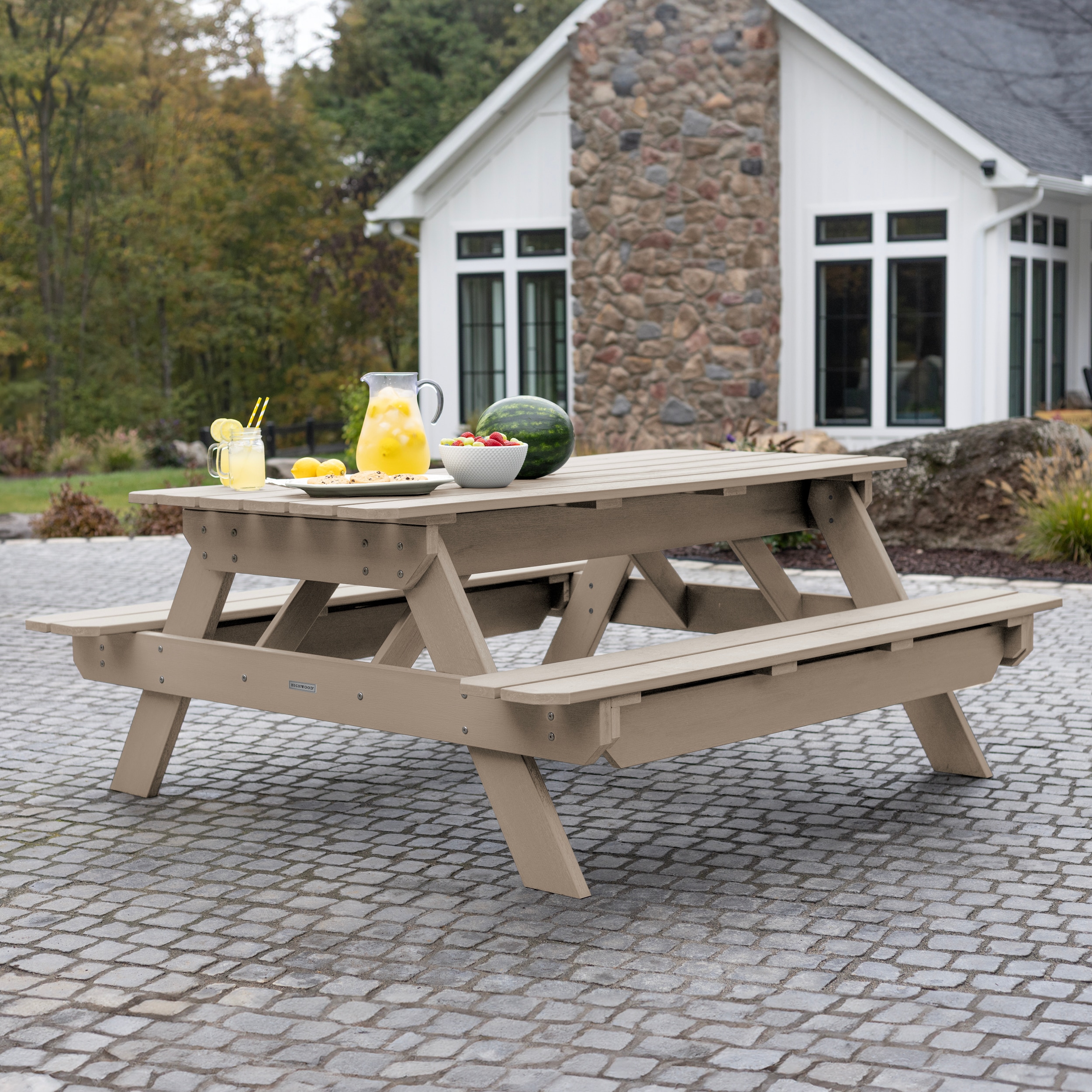 highwood AD-TBL-HI02-WBR Picnic-Tables - View #6