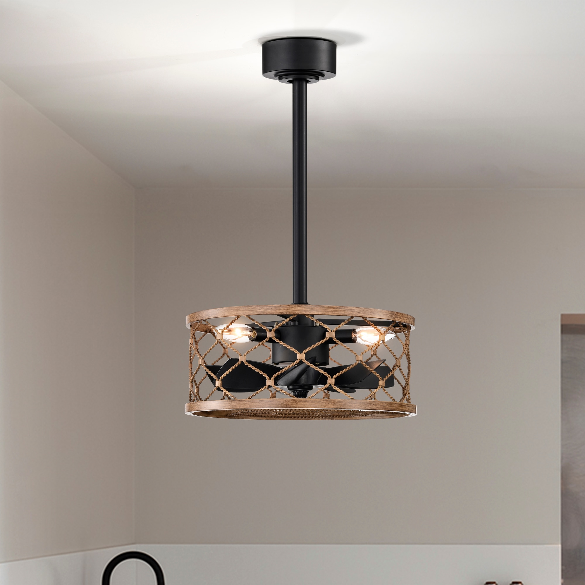 Warehouse of Tiffany DM06M06WB 15.7-in Black with Polished Blades Ceiling Fan With Light - Remote Included ( 7 -Blade )