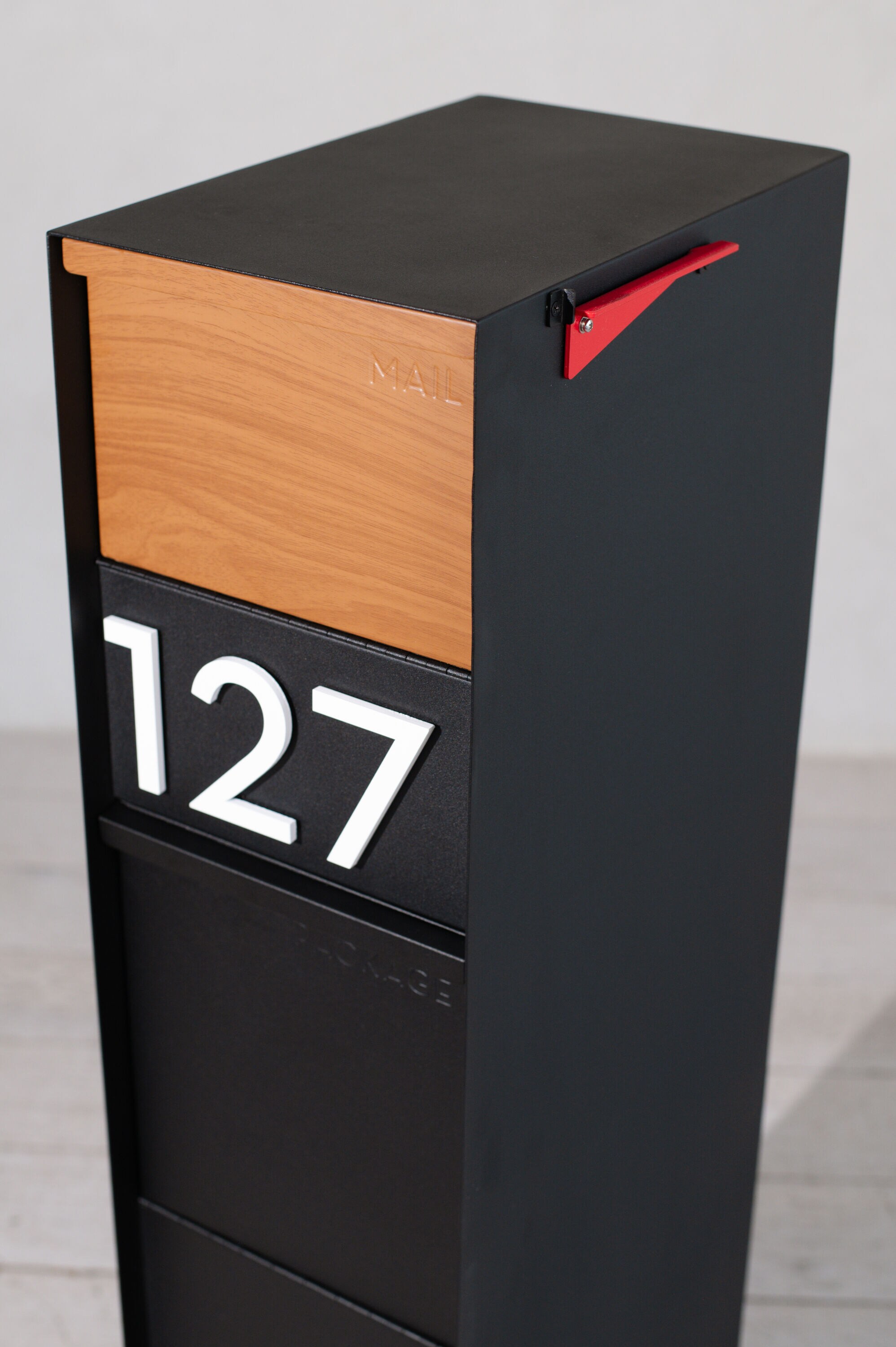 Post & Porch SAFEWD-BLACK mailboxes - View #3