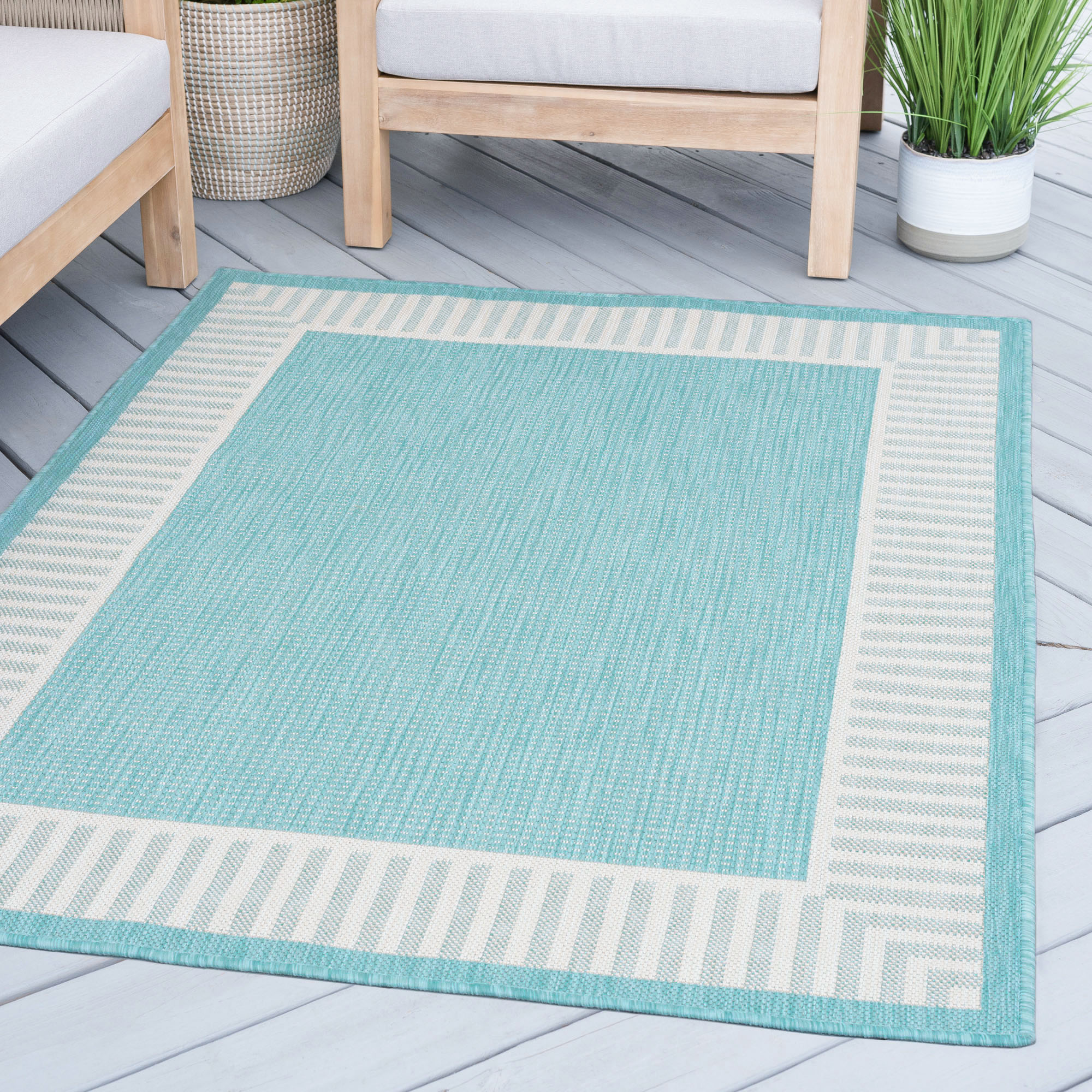 Tayse Eco 8 X 8 (ft) Aqua Round Indoor/Outdoor Border Coastal Area Rug ...