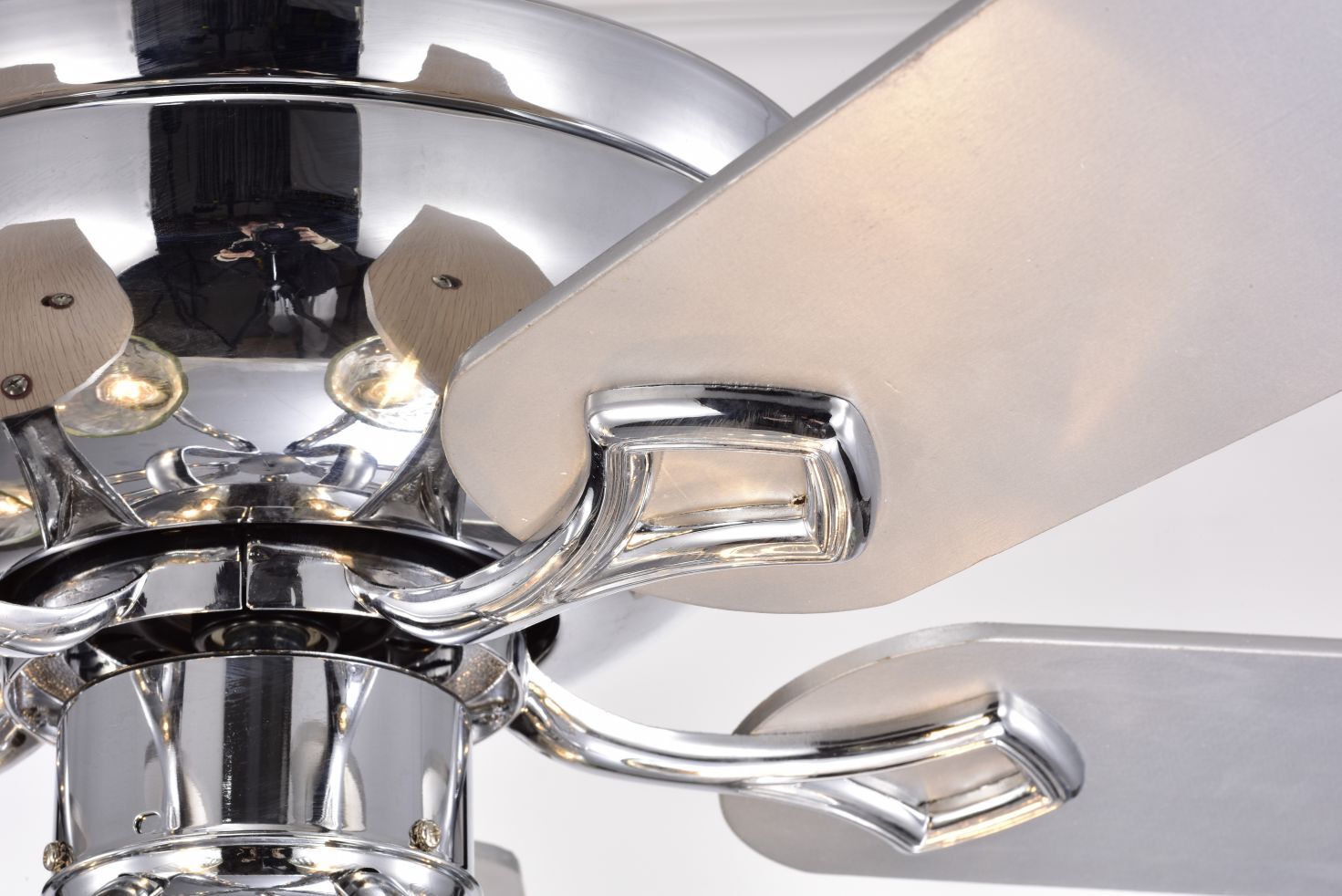 Flynama HEM-L-6044/CH Ceiling-Fans - View #4