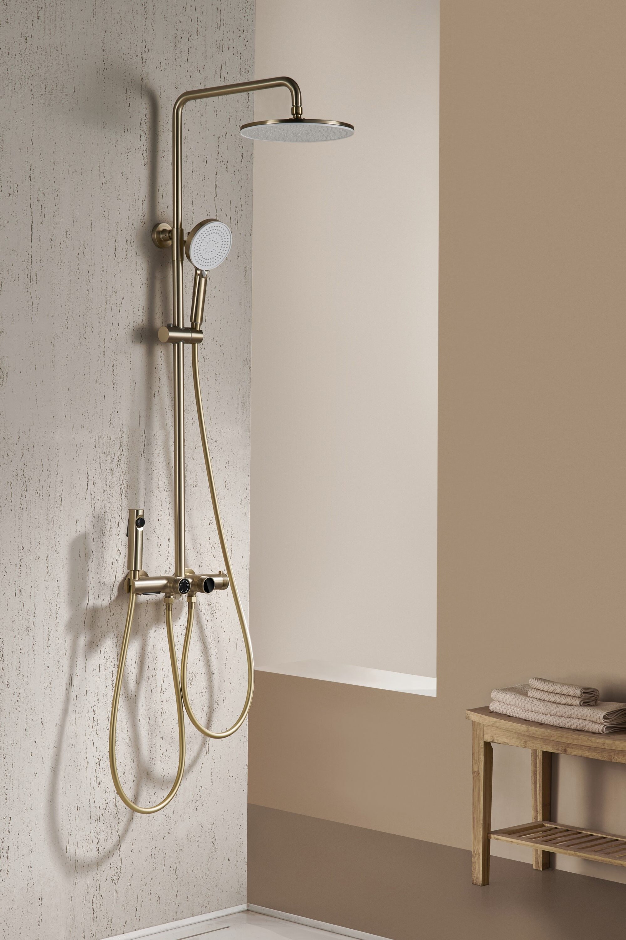 Mondawe AM-S008AC-10BG Showerhead-Bar-Panels - View #3