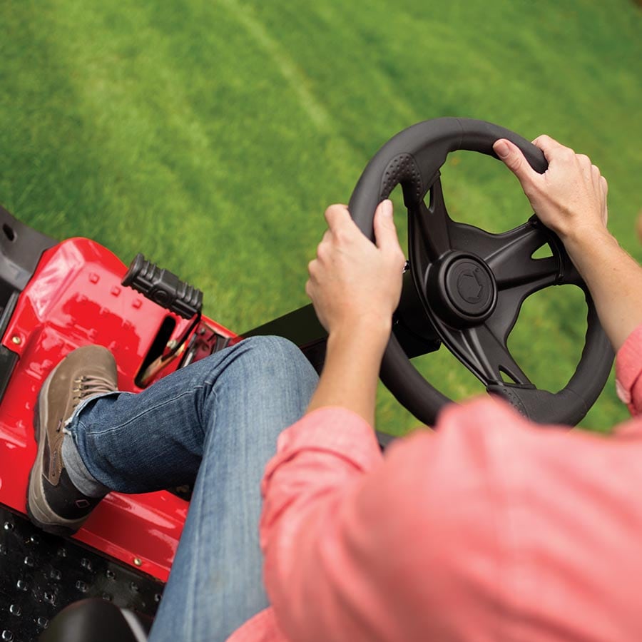 Troy bilt zero turn mower with steering discount wheel