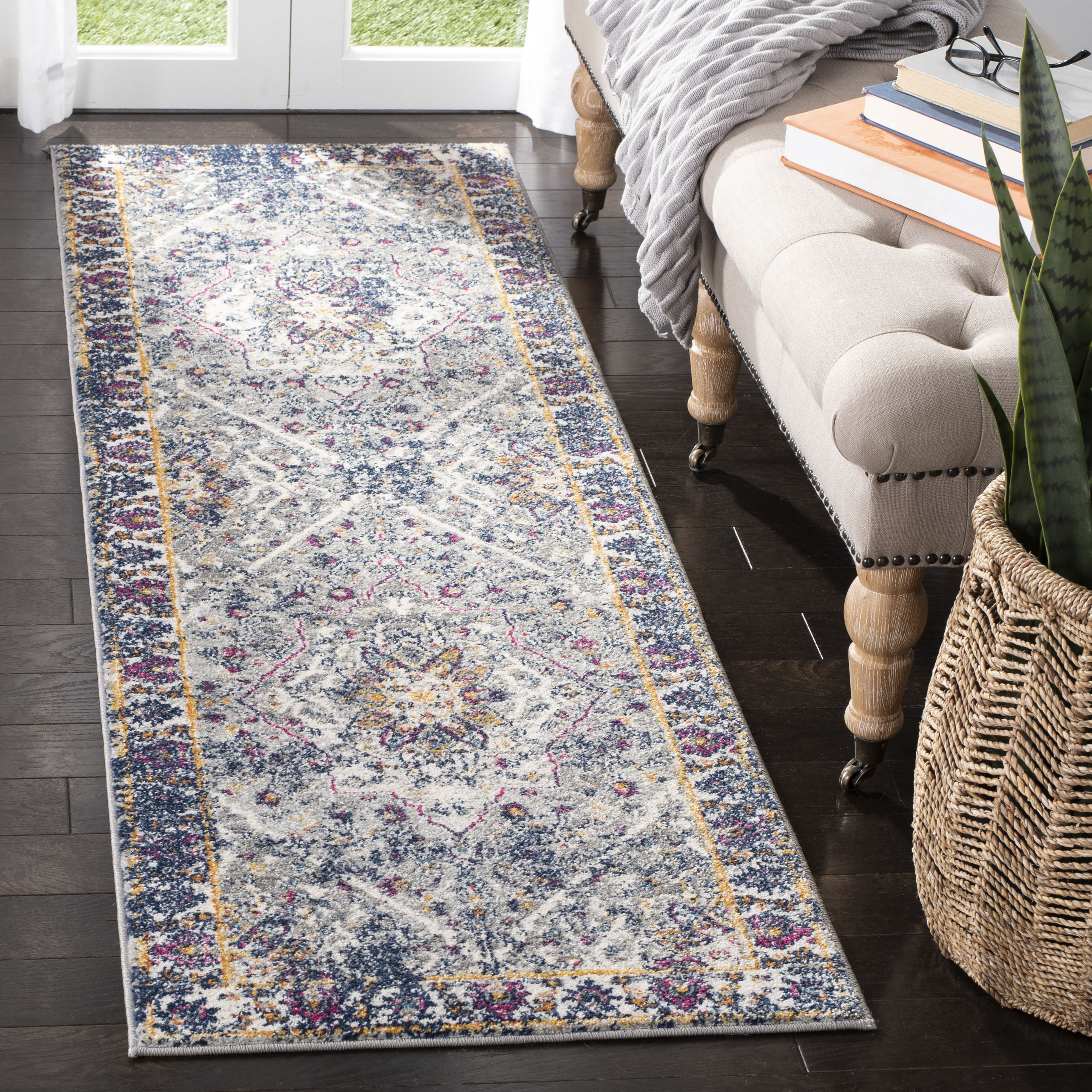 Safavieh EVK288N-27 Evoke Byron 2 x 7 (ft) Loomed Synthetic Gray/Navy Rectangular Indoor Distressed/Overdyed Vintage Runner rug
