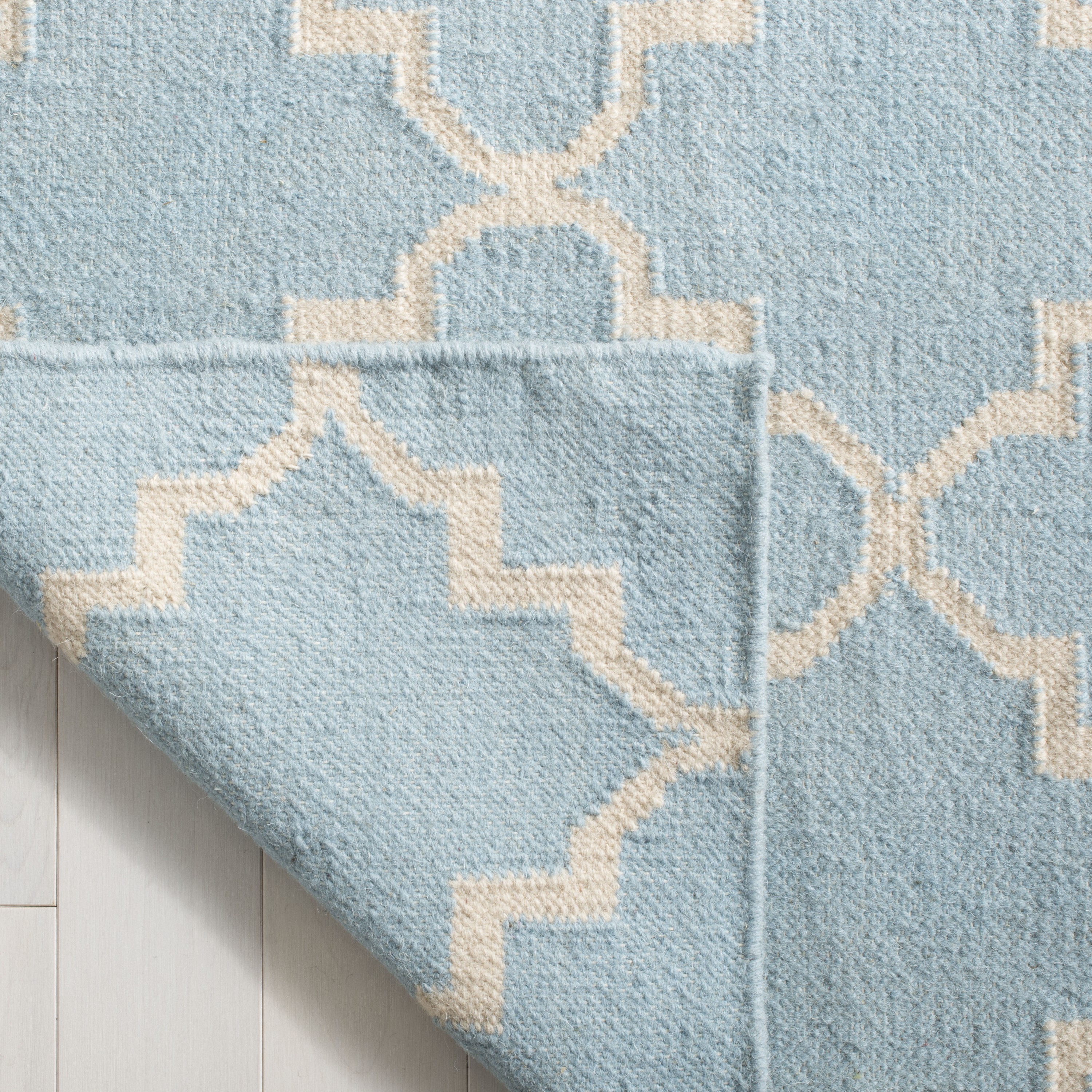Safavieh DHU554B-28 rugs - View #4