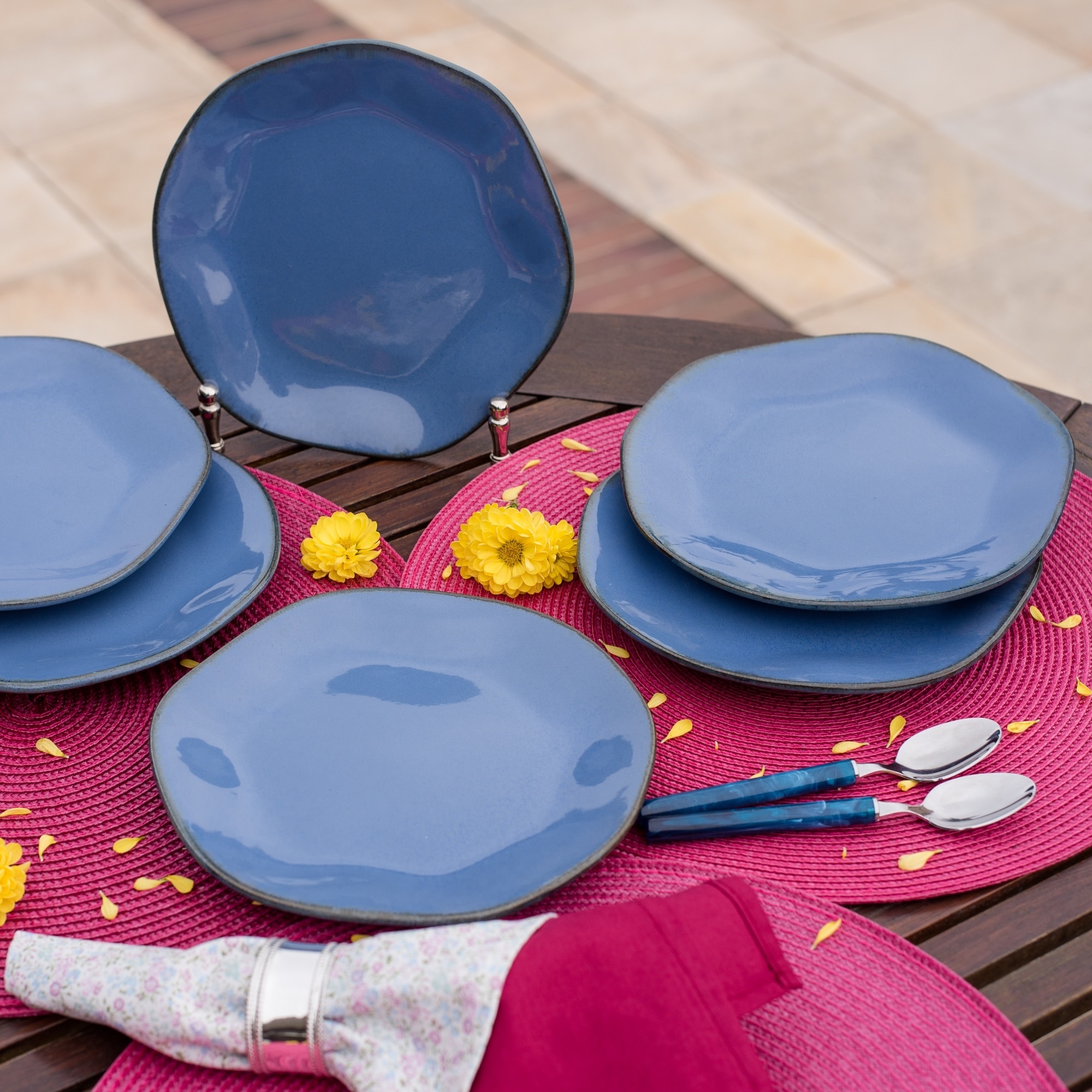 Manhattan Comfort 2-RM06-9510 dinnerware - View #4