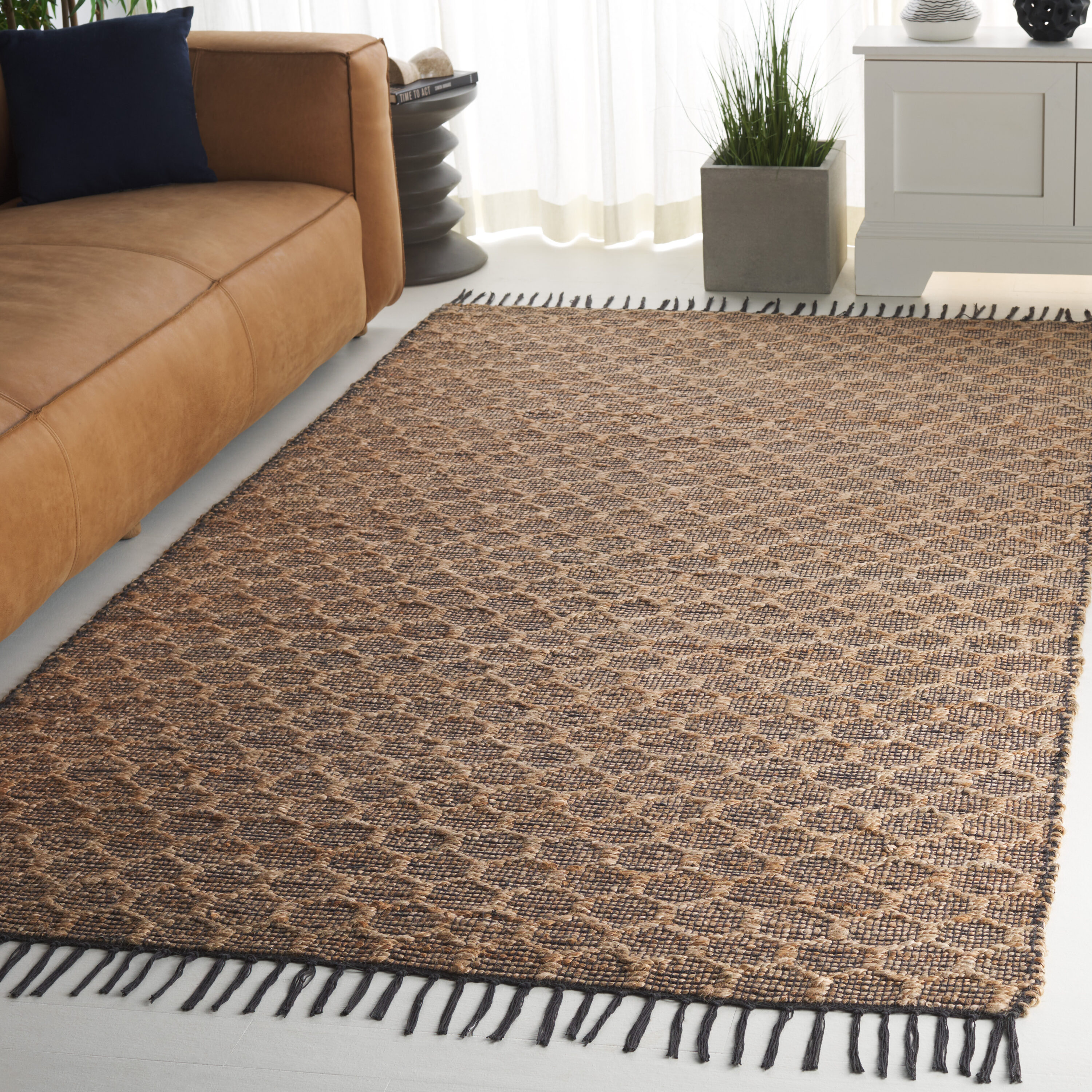  Cape Cod 841 Charcoal/Natural Bohemian 5ft x 8ft Medium Rectangle Rug
