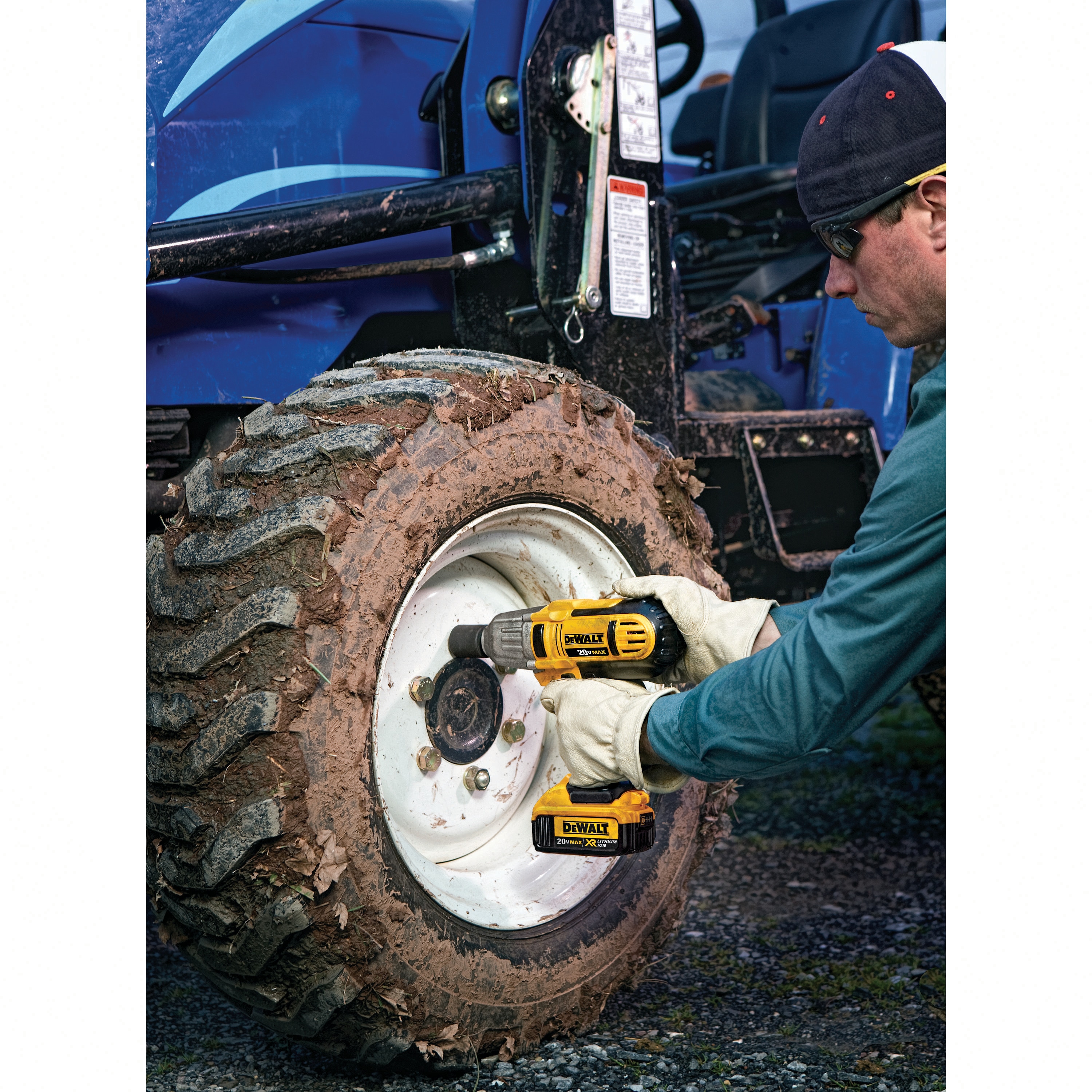 DEWALT DCF889M2 Cordless-Impact-Wrenches - View #10