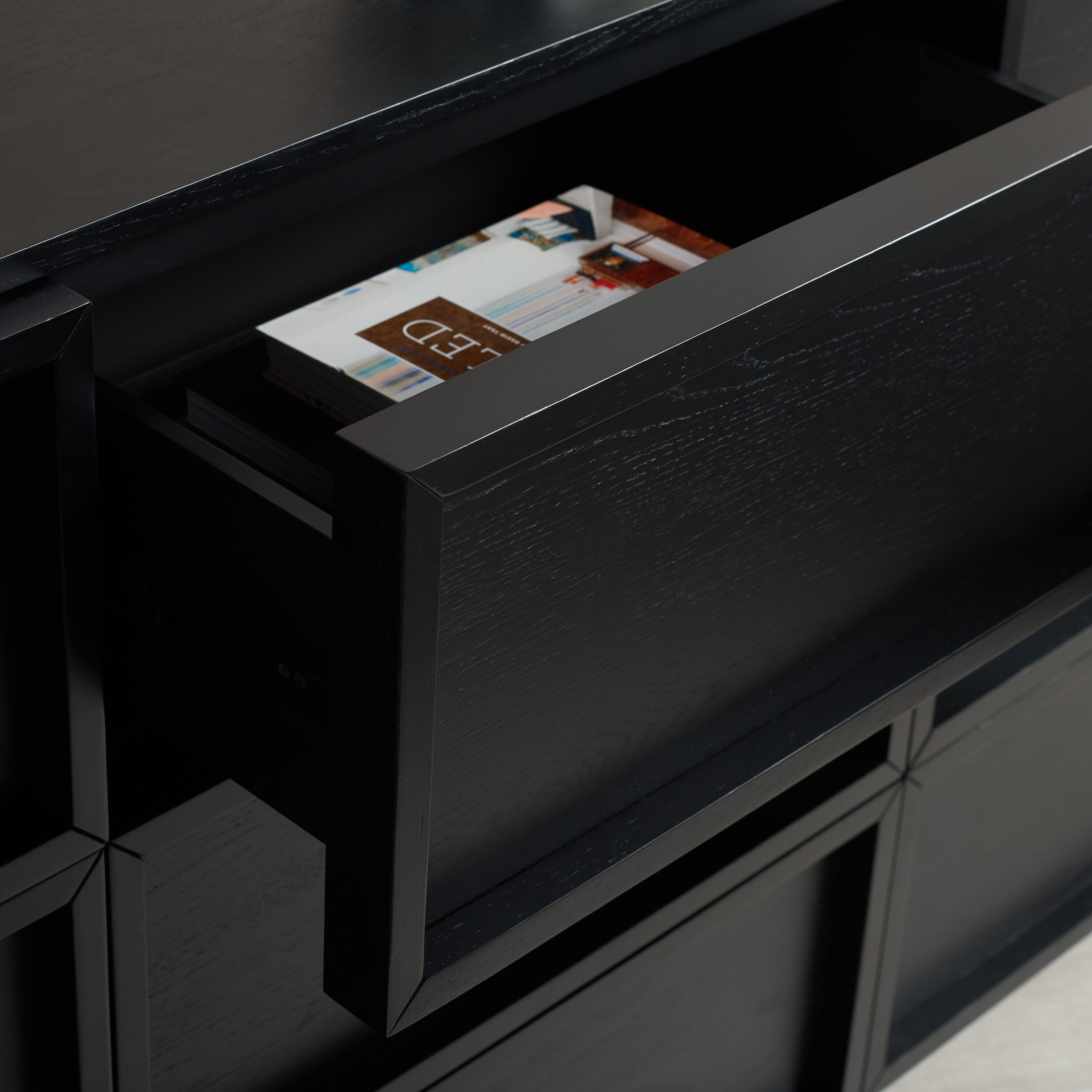 Safavieh SFV7224B dressers - View #3