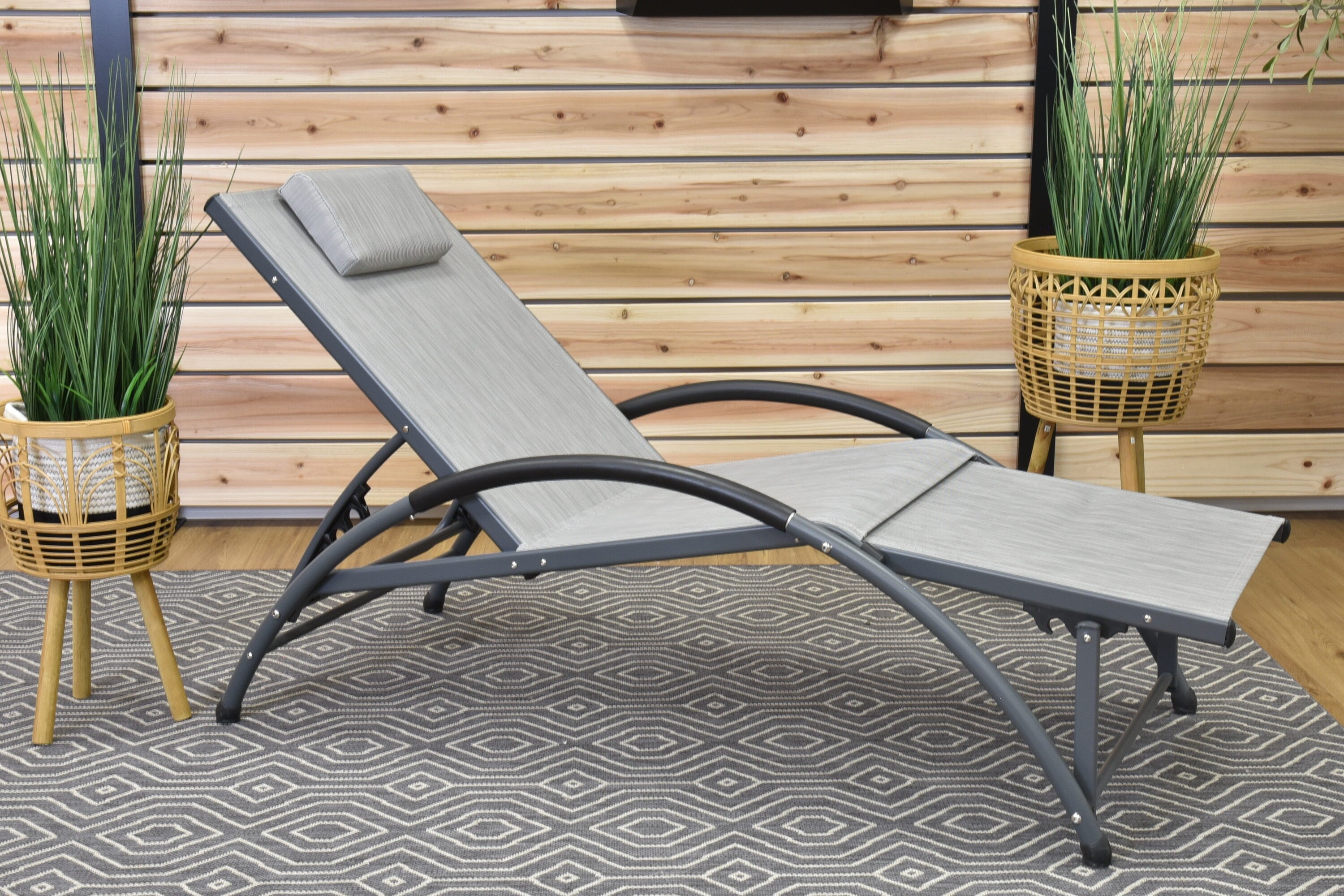 Vivere DKDSUN-HV Patio-Chairs - View #3