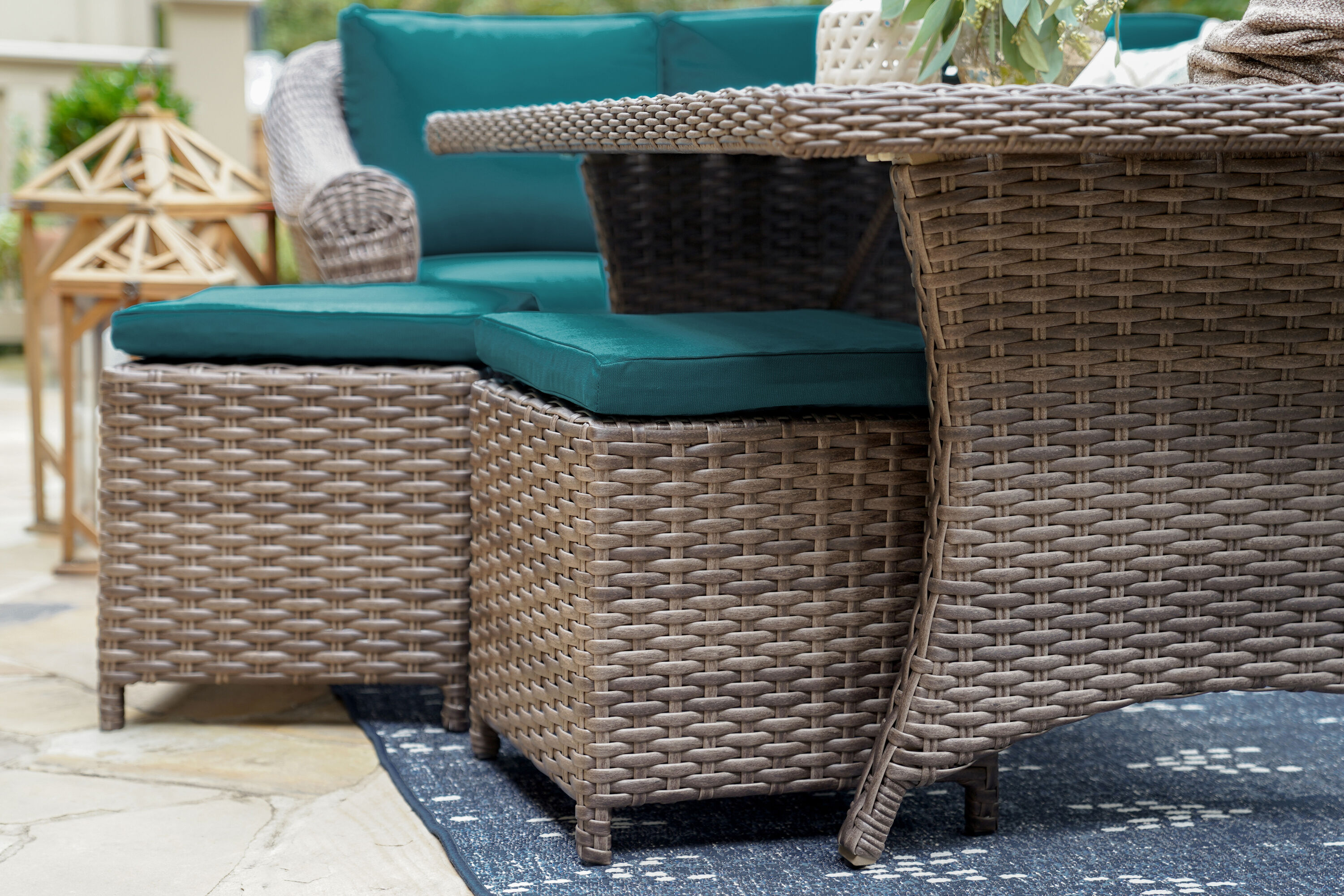 Leisure Made 515562-PEA Patio-Sofas-Daybeds - View #3