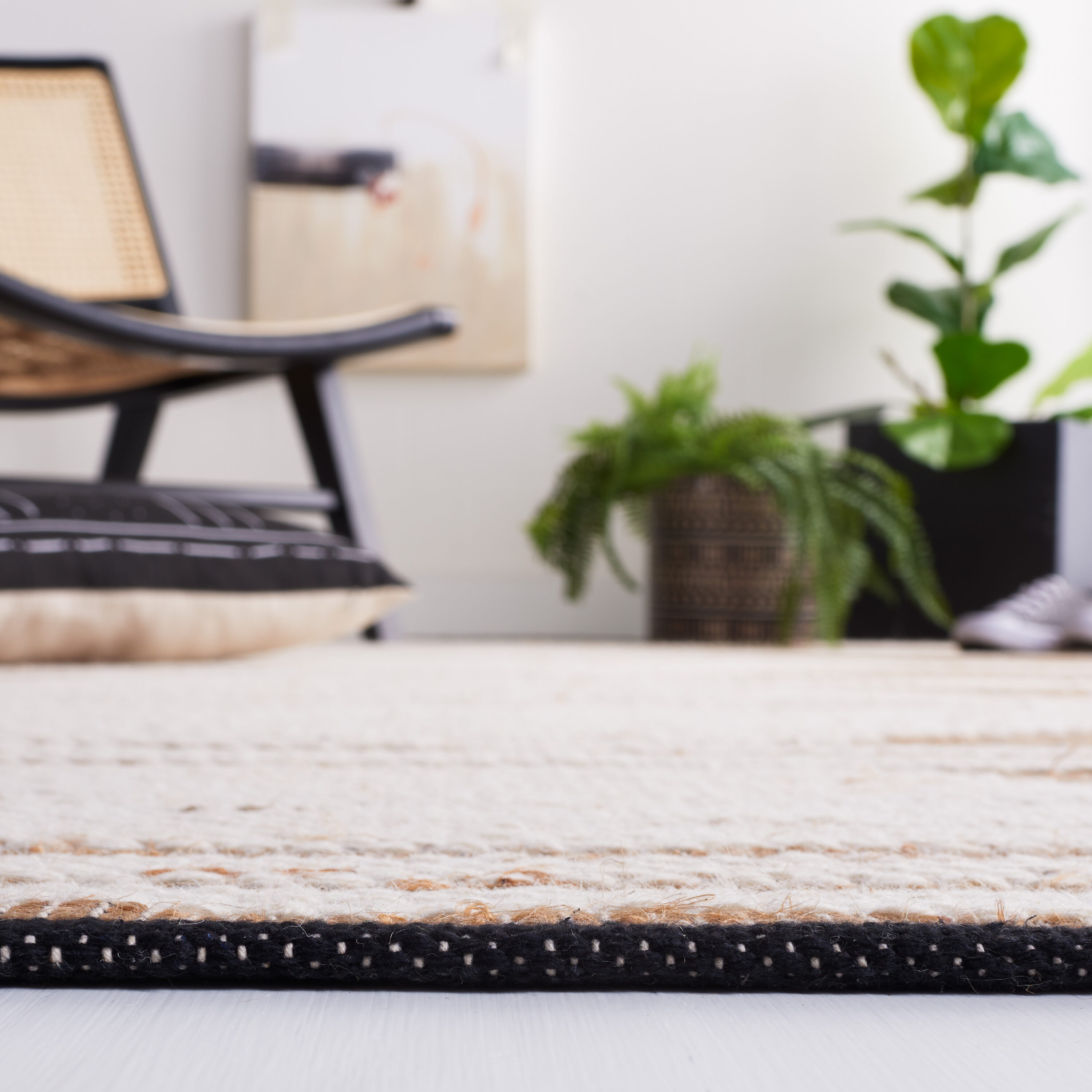 Safavieh NF225A-4 rugs - View #4