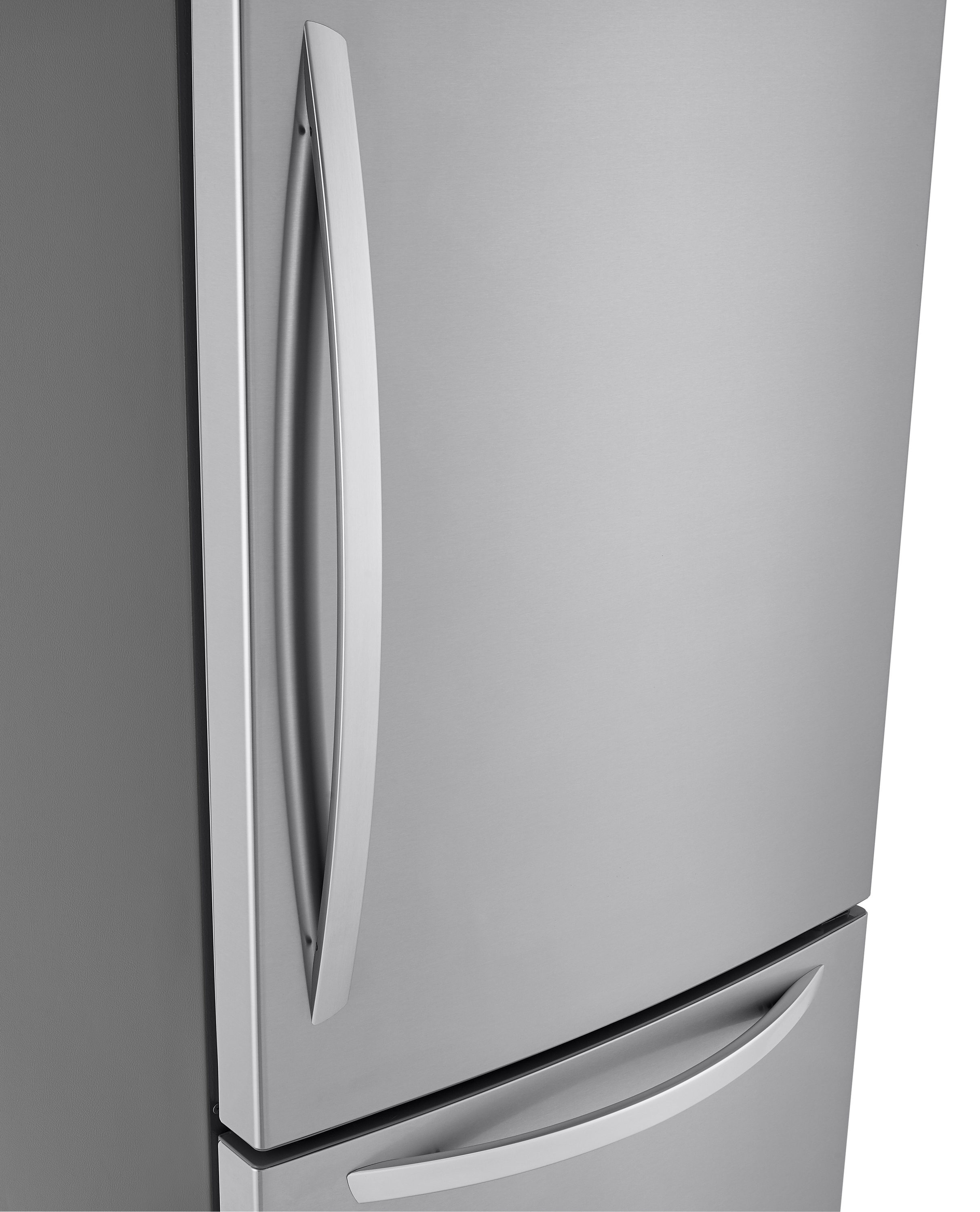 LG 25.5-cu ft Bottom-Freezer Refrigerator with Ice Maker (Fingerprint ...