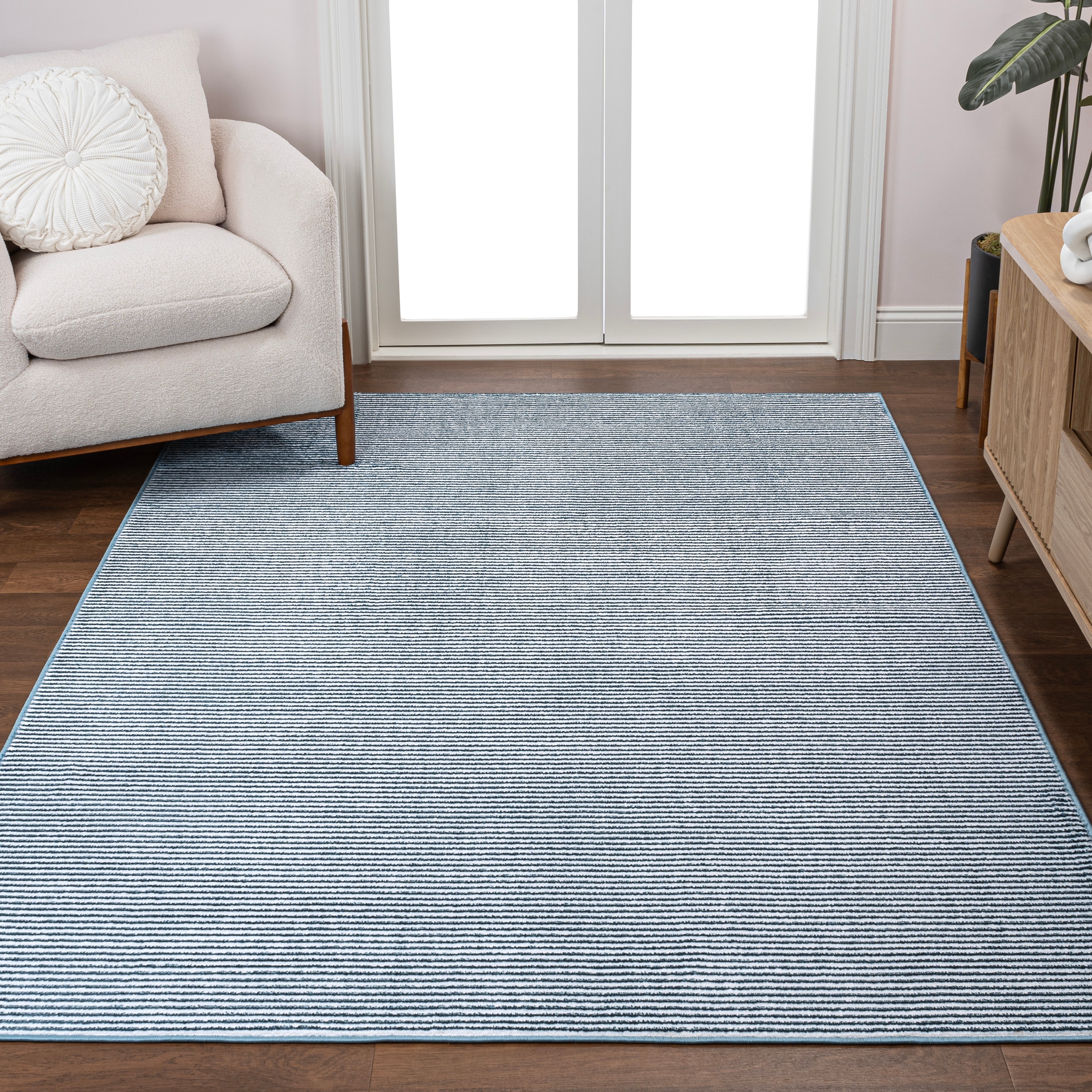 JONATHAN  Y CAR101B-3 CARMEL Cole Minimalist Pinstripe High-Low 3 x 5 (ft) Loomed Polyester Blue/White Rectangular Indoor Stripe Farmhouse/Cottage Area rug