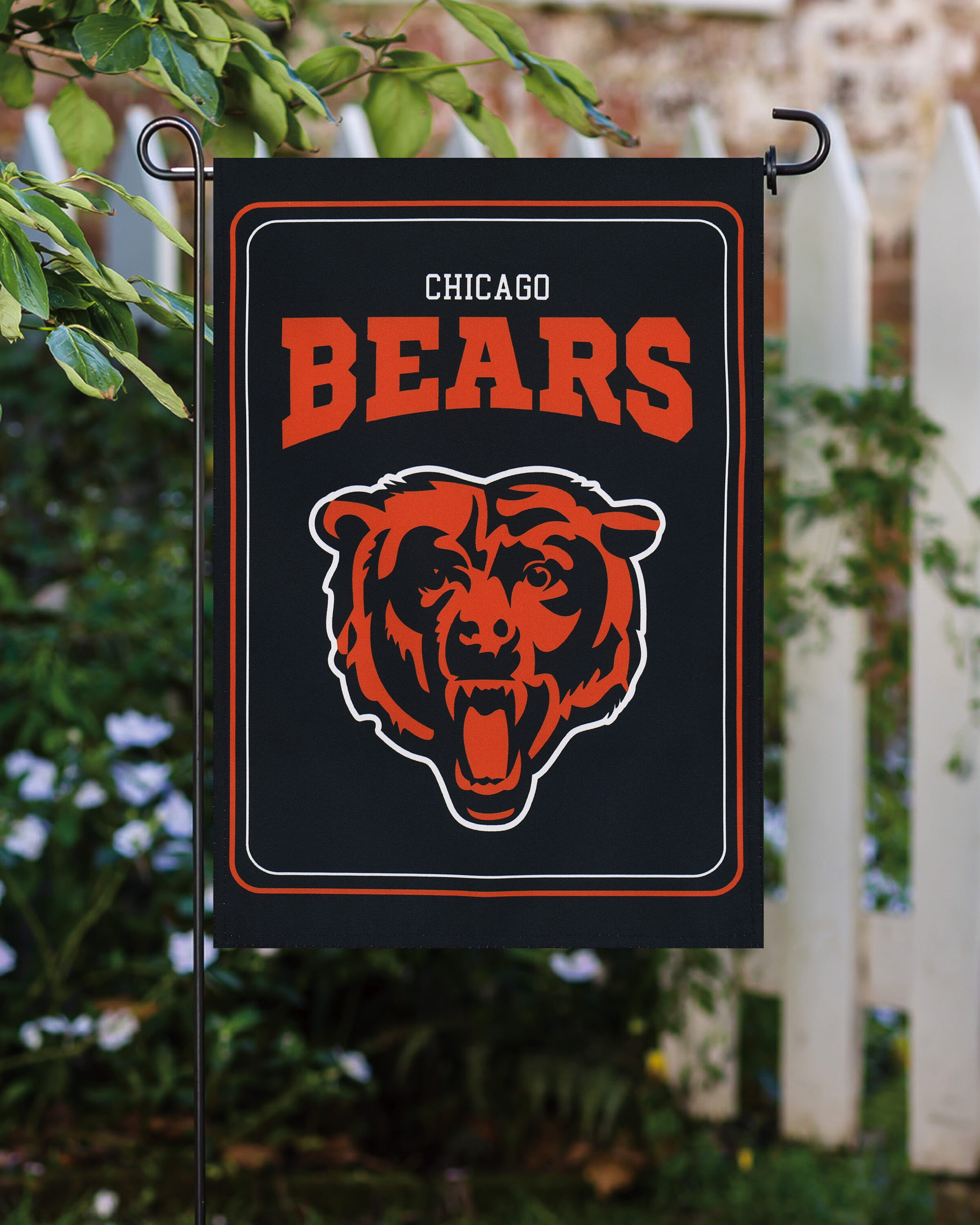 Evergreen 1-ft W x 1.5-ft H Chicago Bears Garden Flag in the Decorative ...