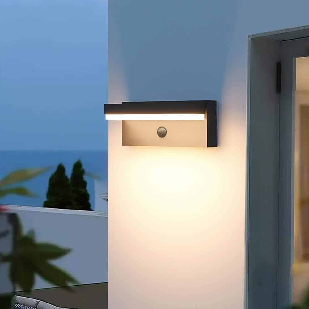Lukvuzo Outdoor Solar Wall Light with USB Charging Dual Power Modes ...