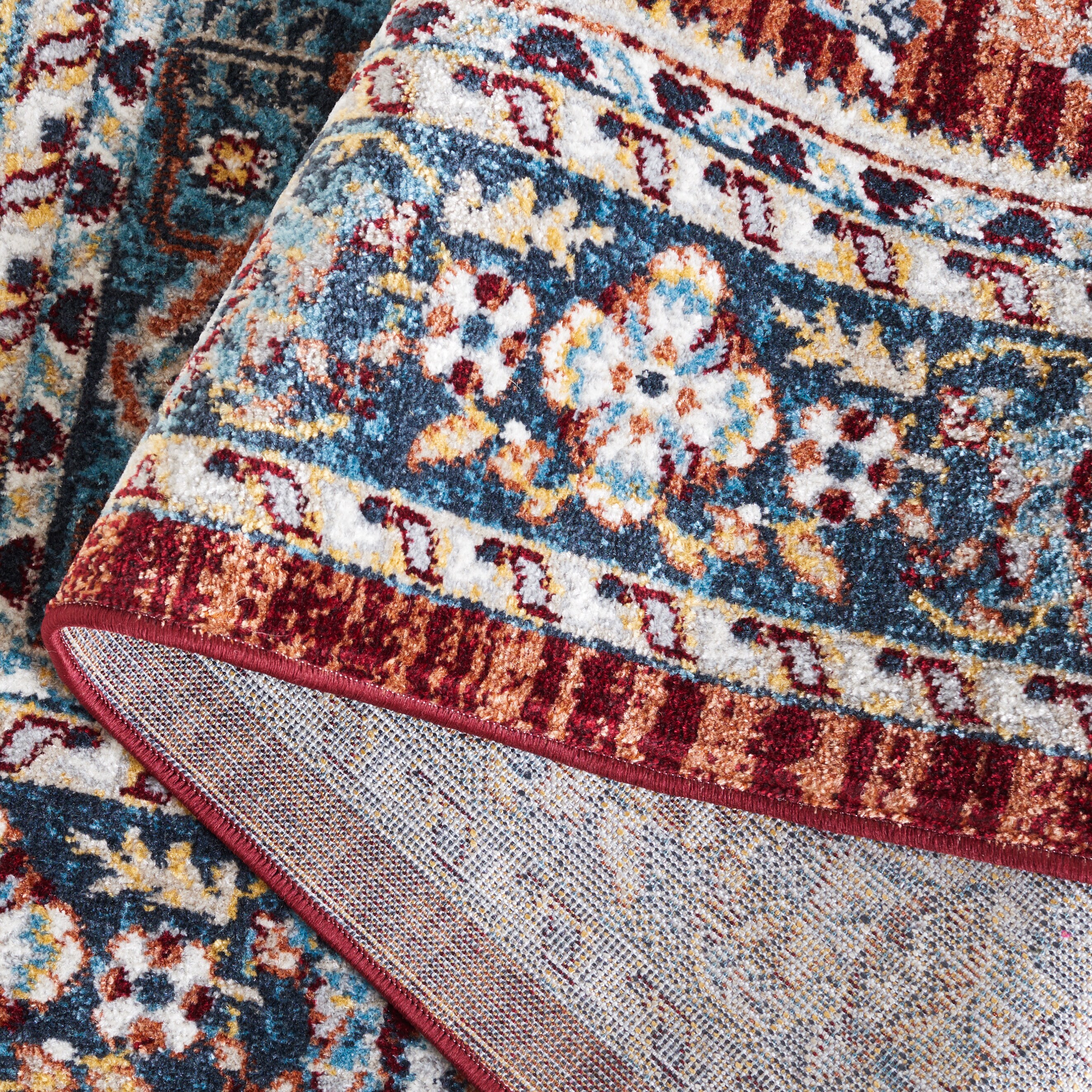 Safavieh BAY110Q-28 rugs - View #7